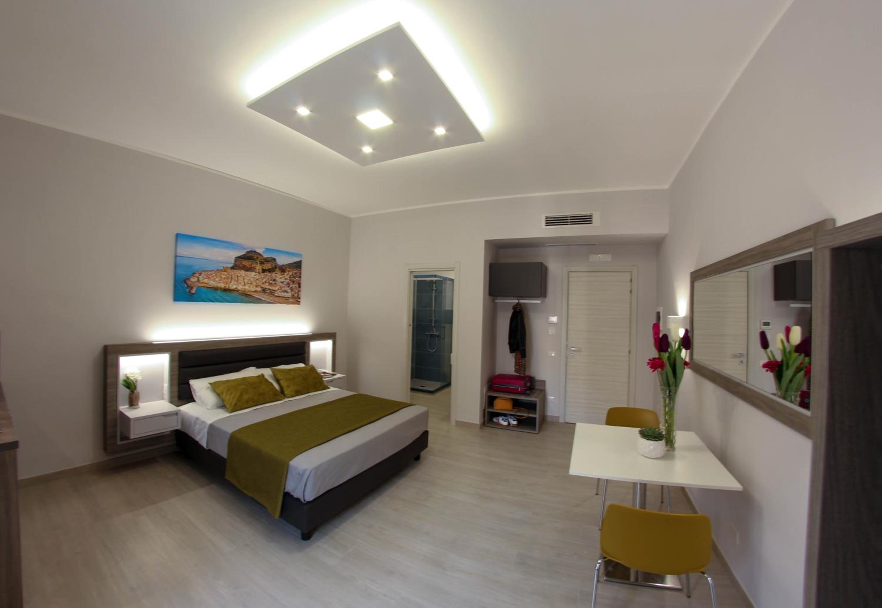 Luxury Triple Room photo 2