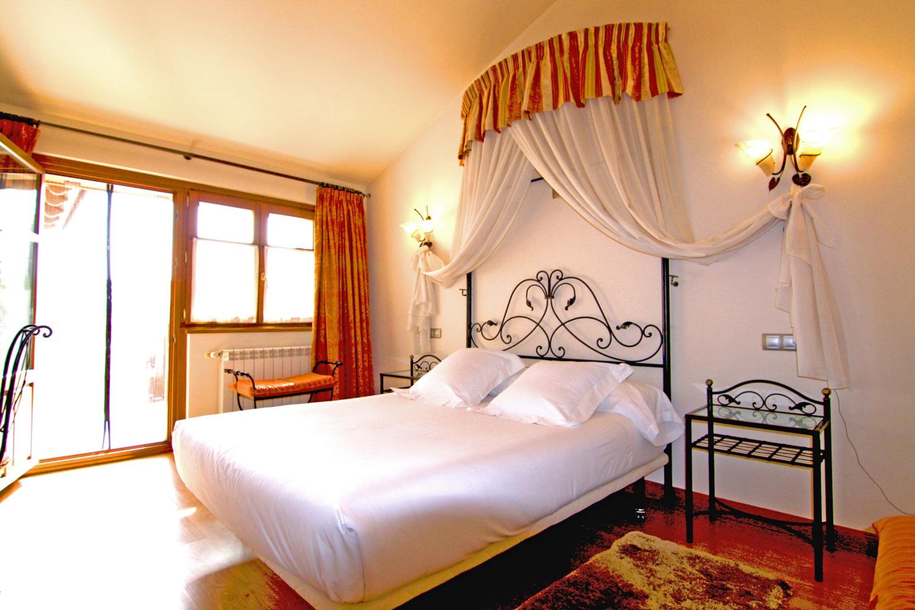 Superior Double Room with Terrace - Photo 6