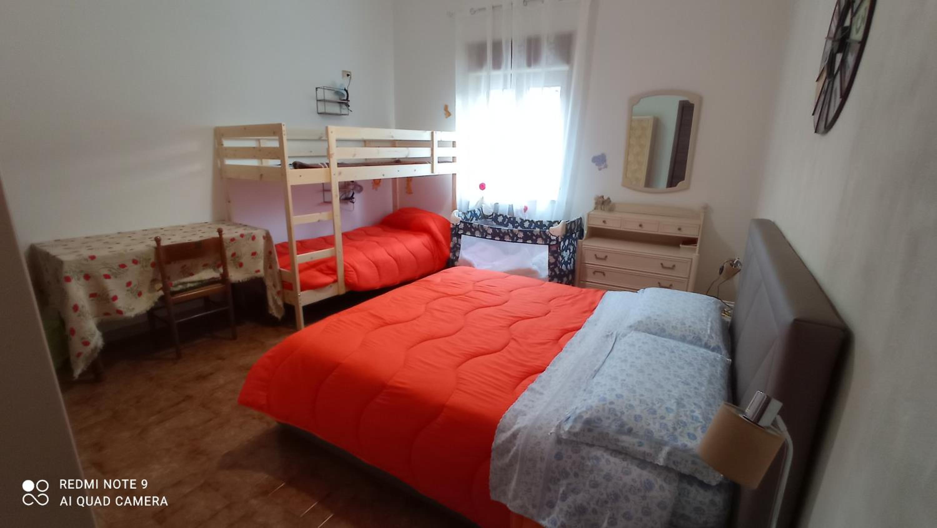 Double or Twin Room with Private Bathroom - Photo 1