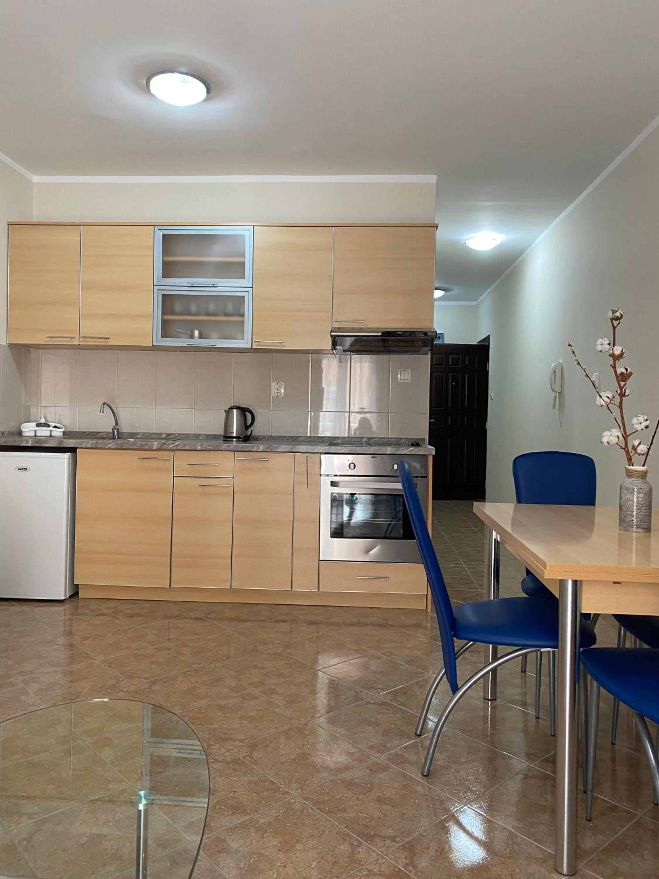 One-Bedroom Apartment with Terrace (2 Adults) - Photo 3