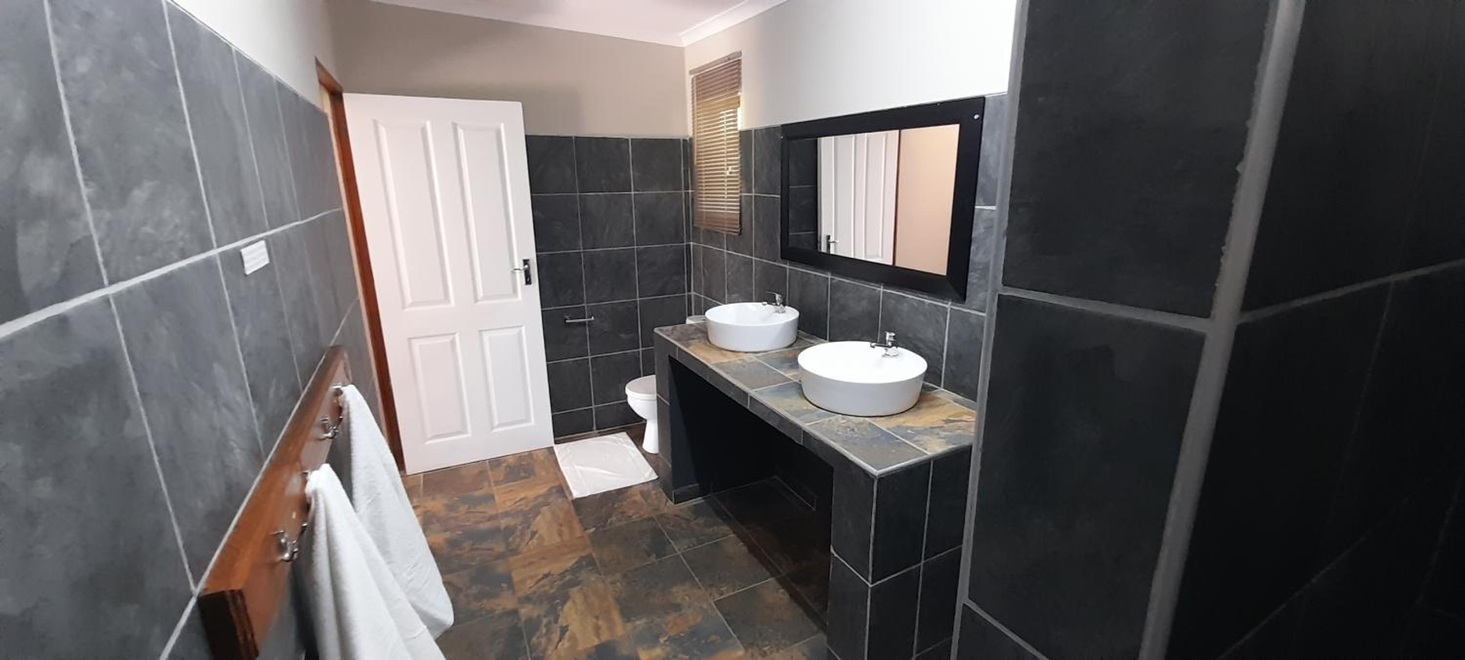 Lodge Room - Photo 7