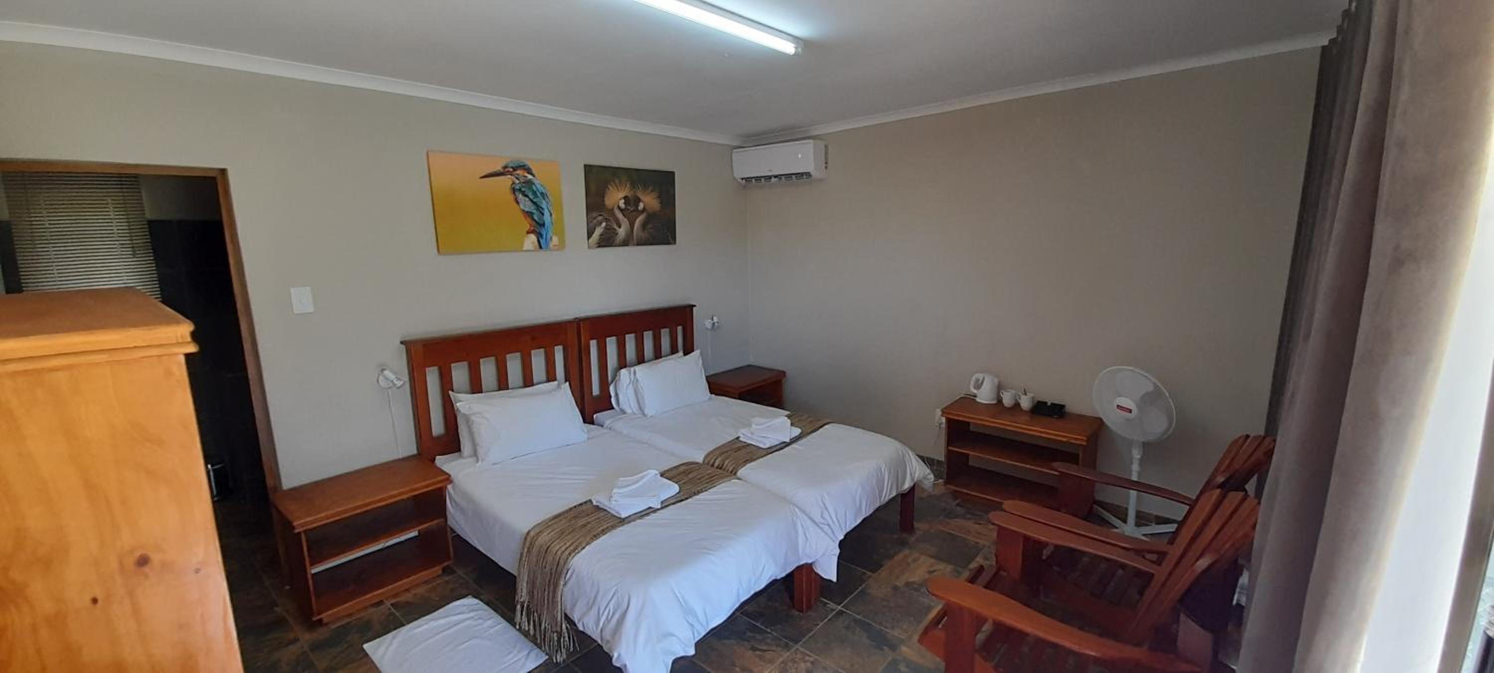Lodge Room - Photo 4