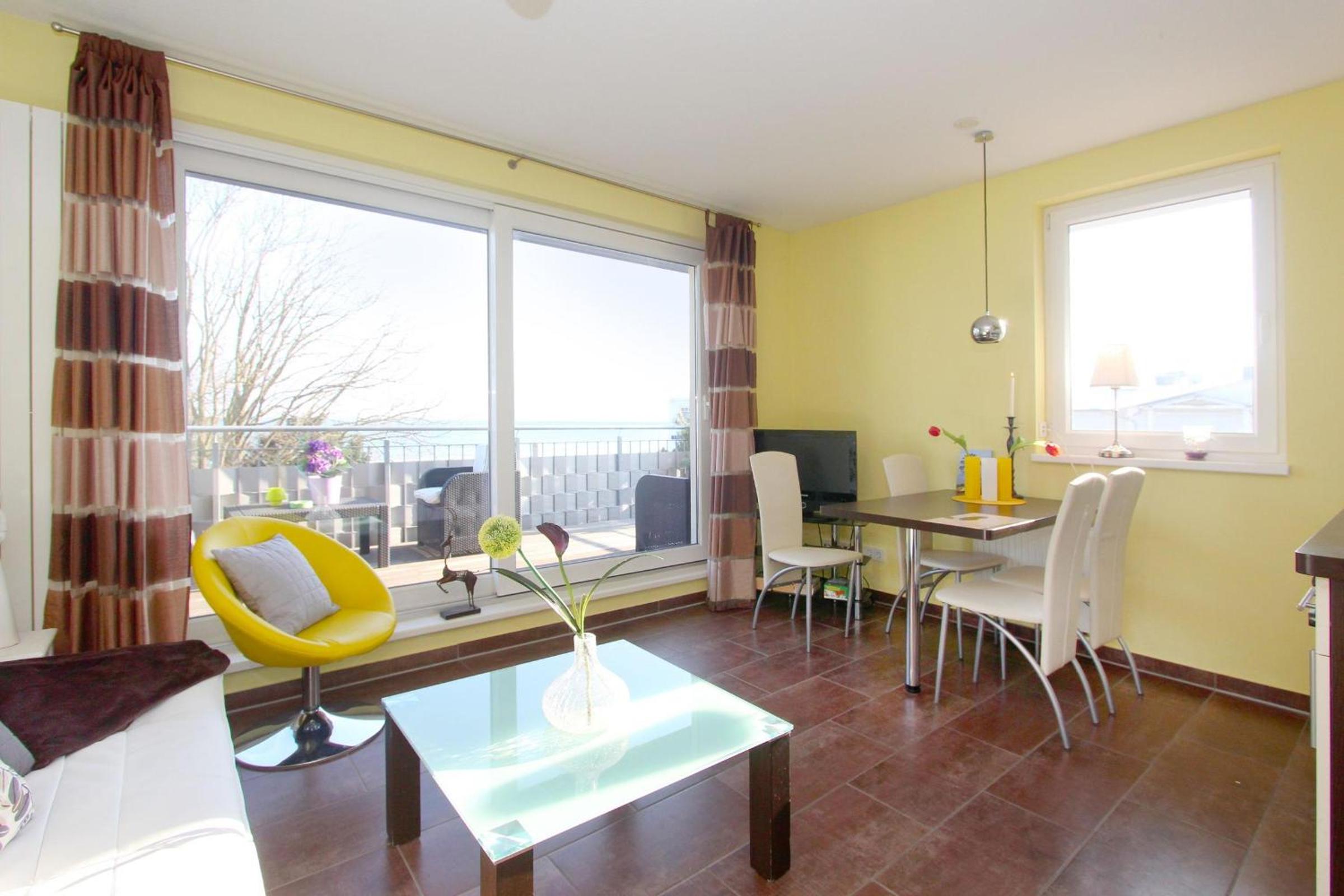 Apartment With Sea View photo 3