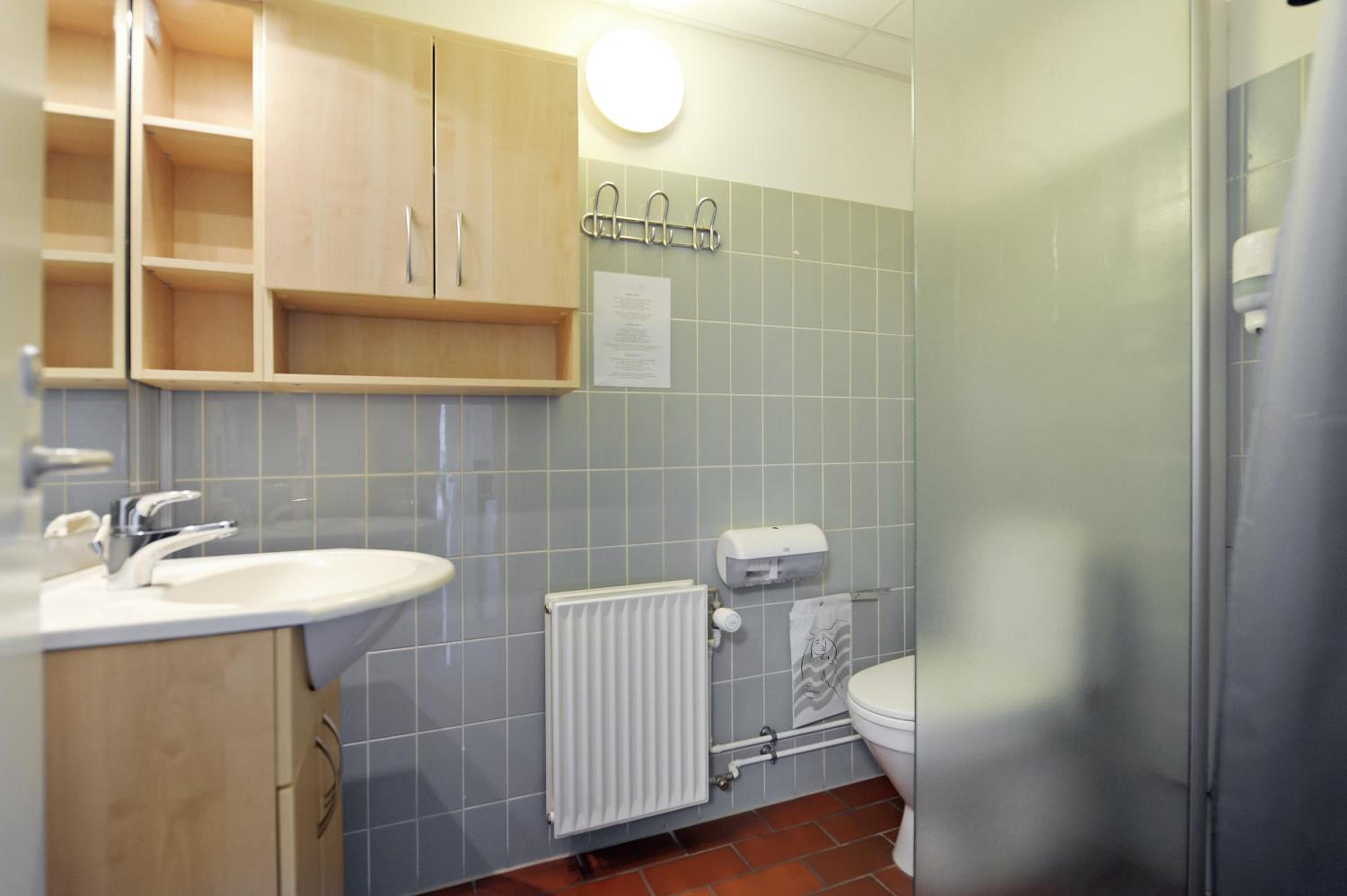 Double Room thumbnail 5