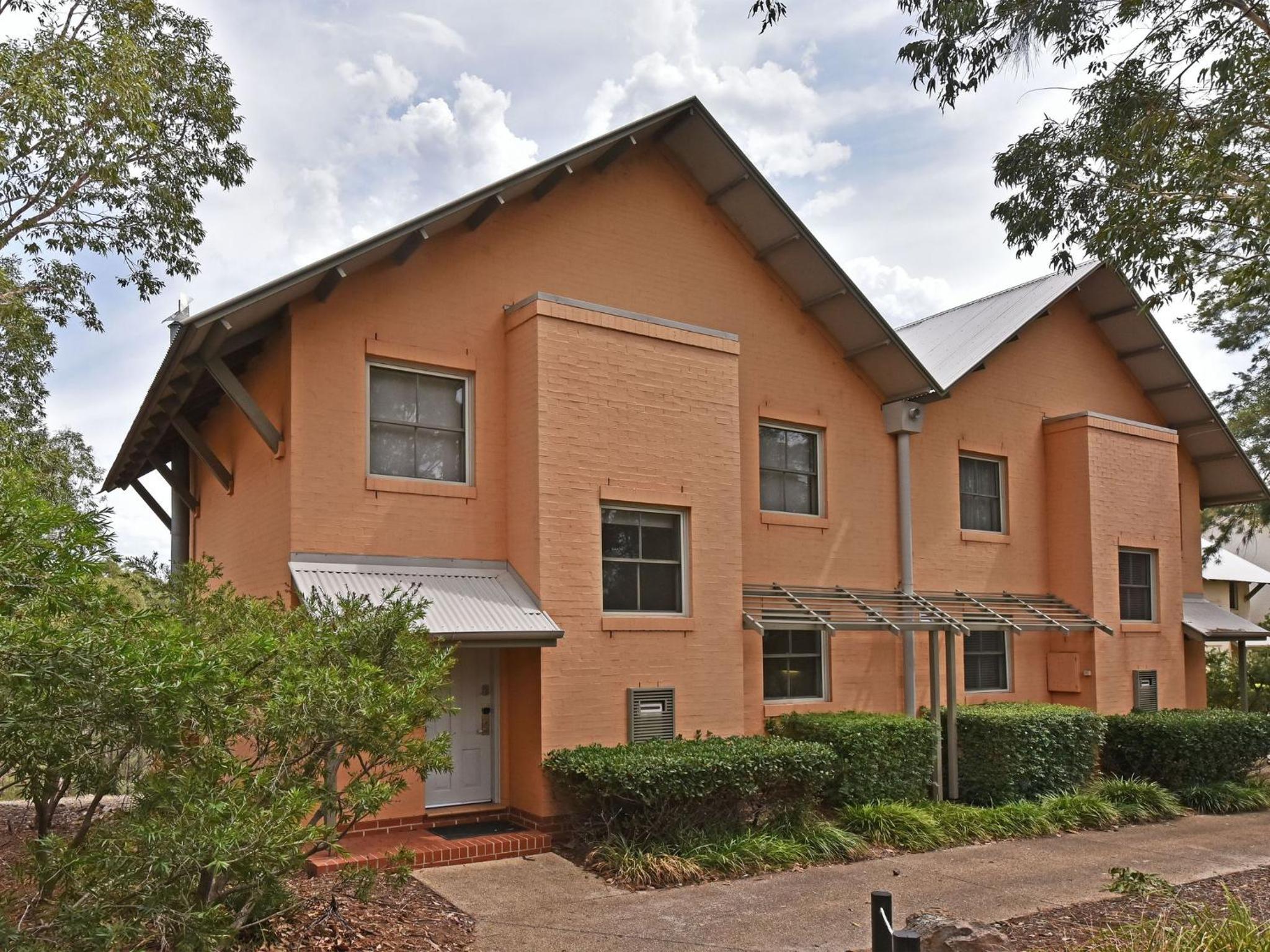 Three-Bedroom Villa - Photo 24