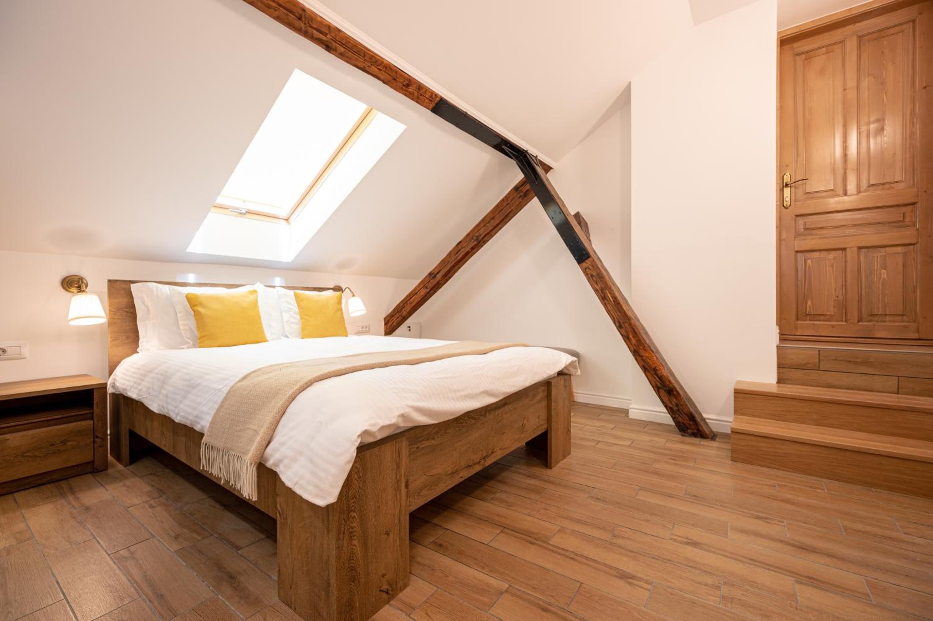 Economy Double Room photo 1