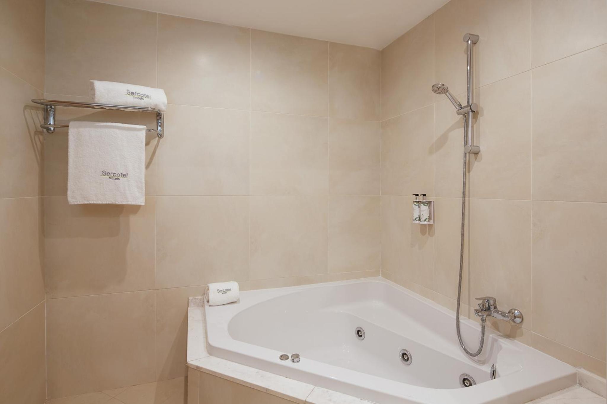 Superior Double Room - Photo 3