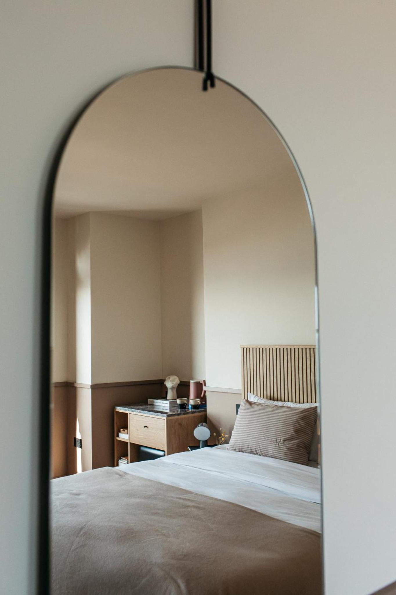 Family and Friends Rooms - Photo 1