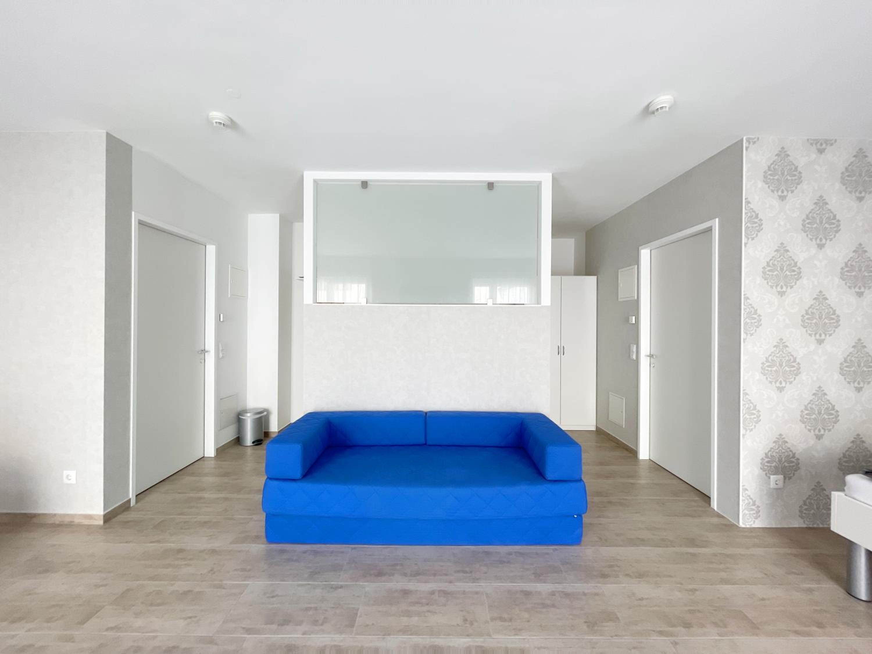 Family Room photo 3