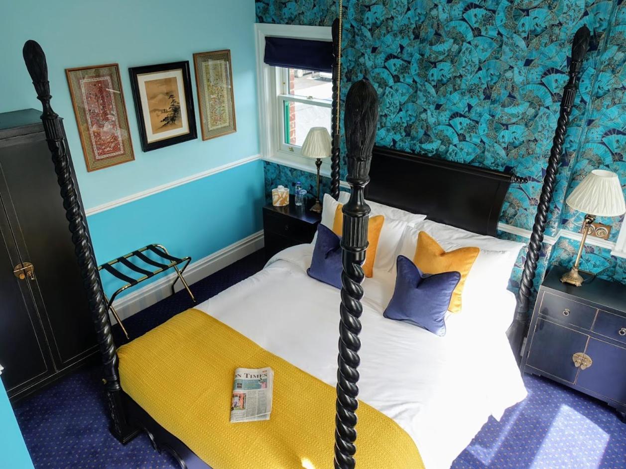 Deluxe King Room photo 2