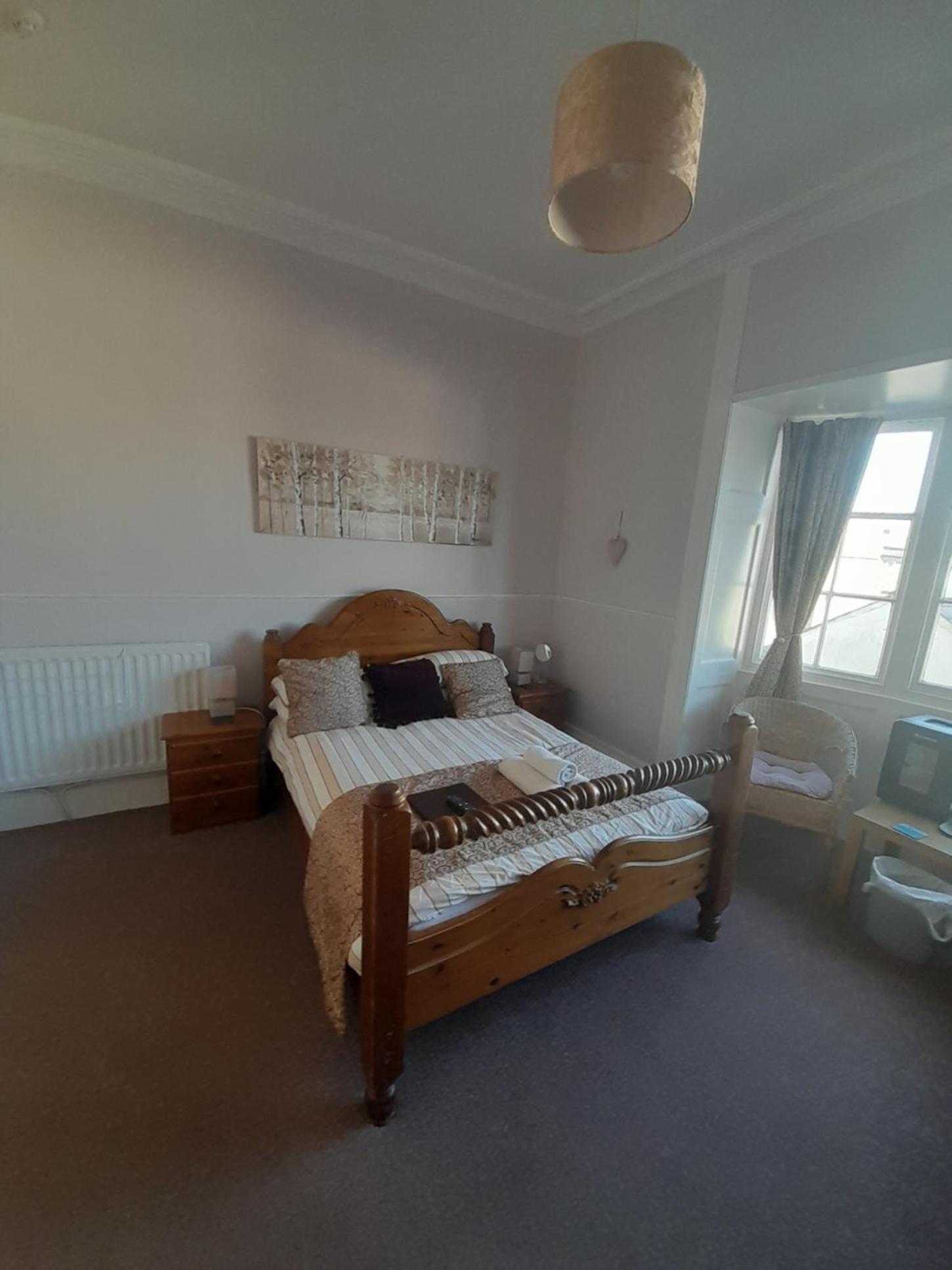 Deluxe Double Room with Shower