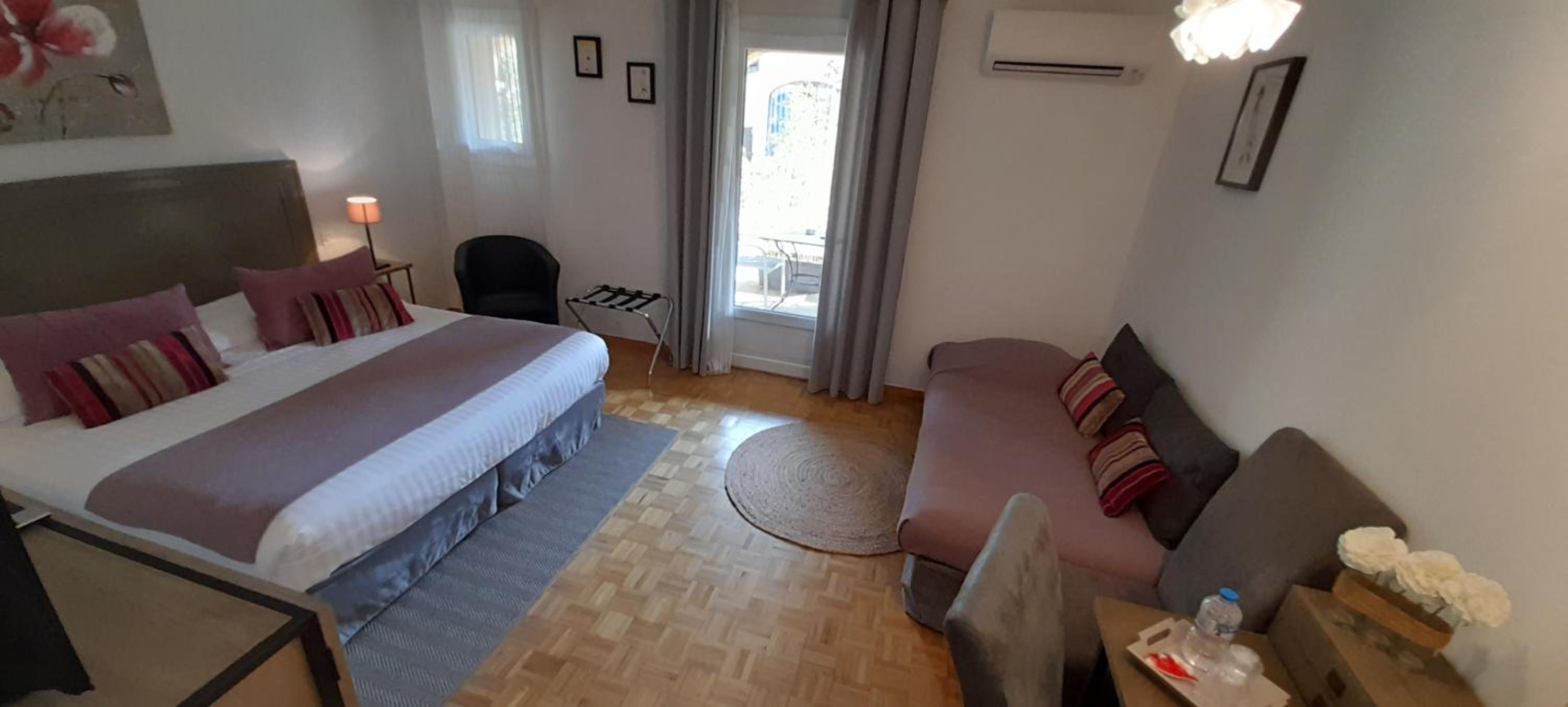 Superior Double Room - Photo 9