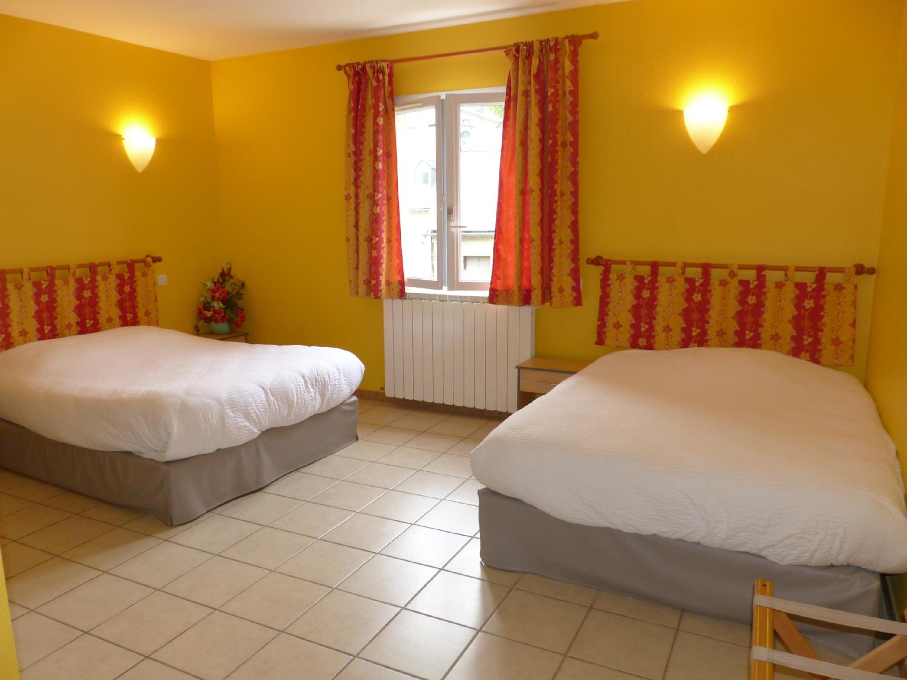 Superior Twin Room photo 3