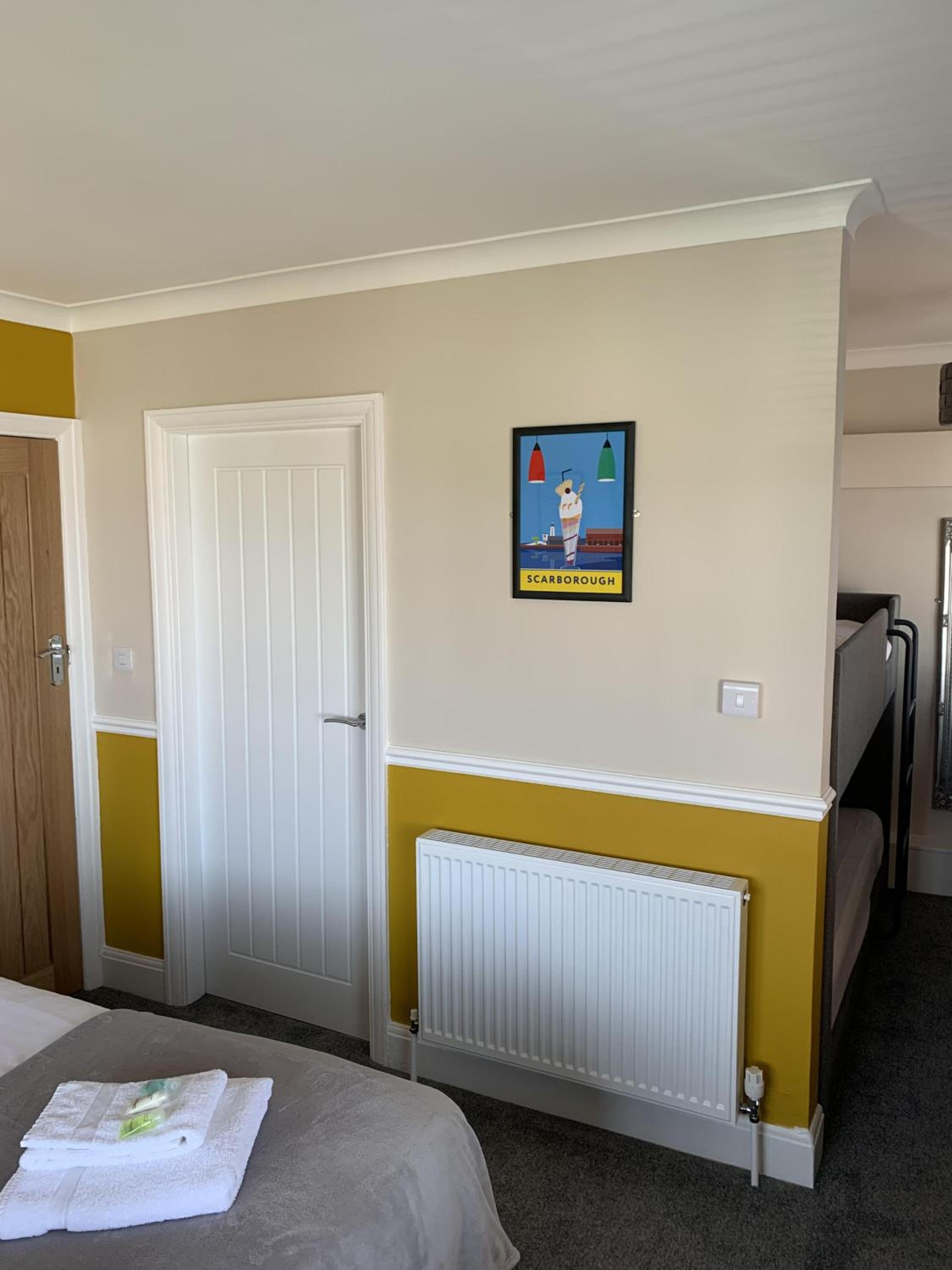 Standard Family Room photo 1