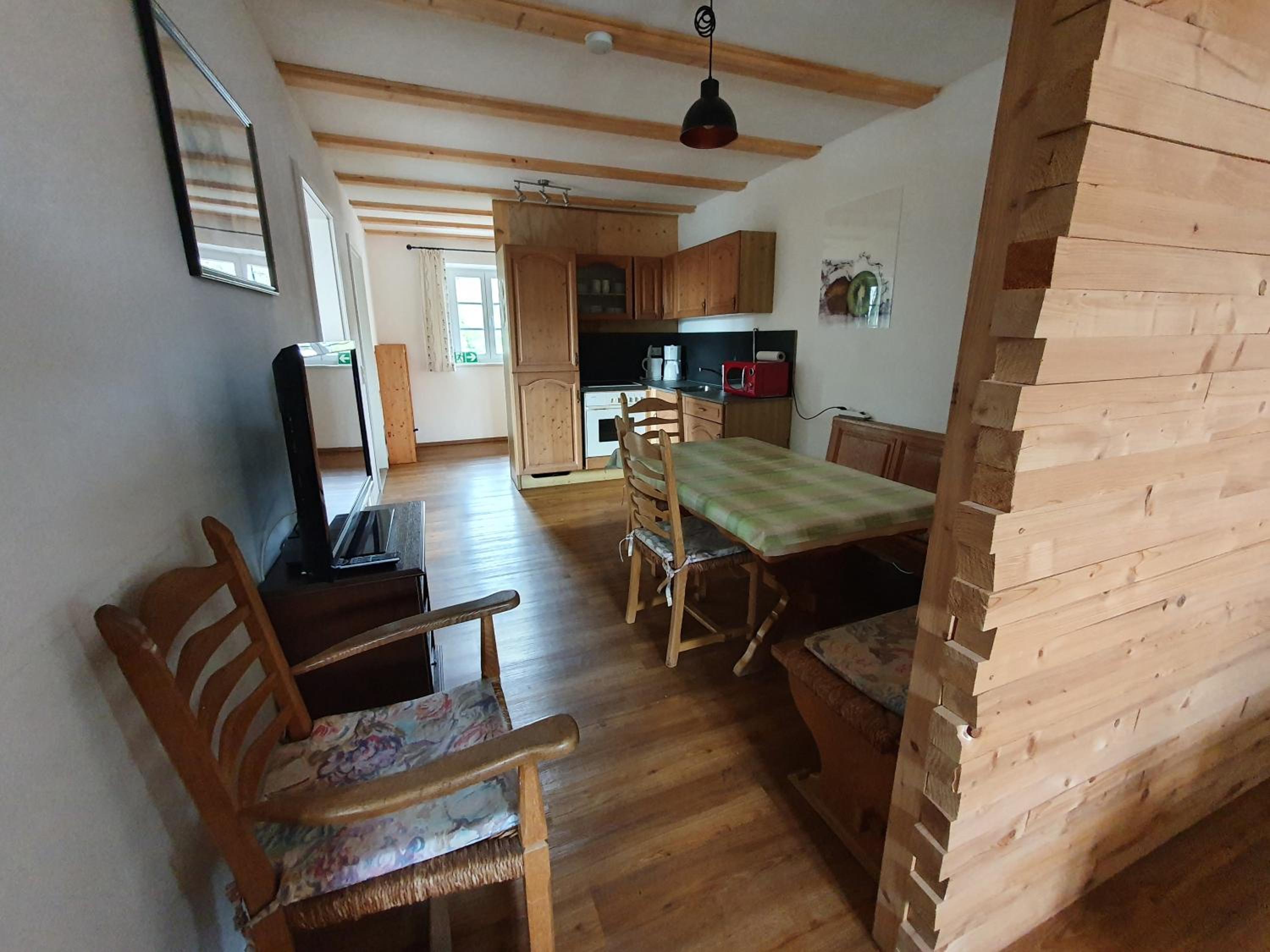 Three-Bedroom Apartment photo 2