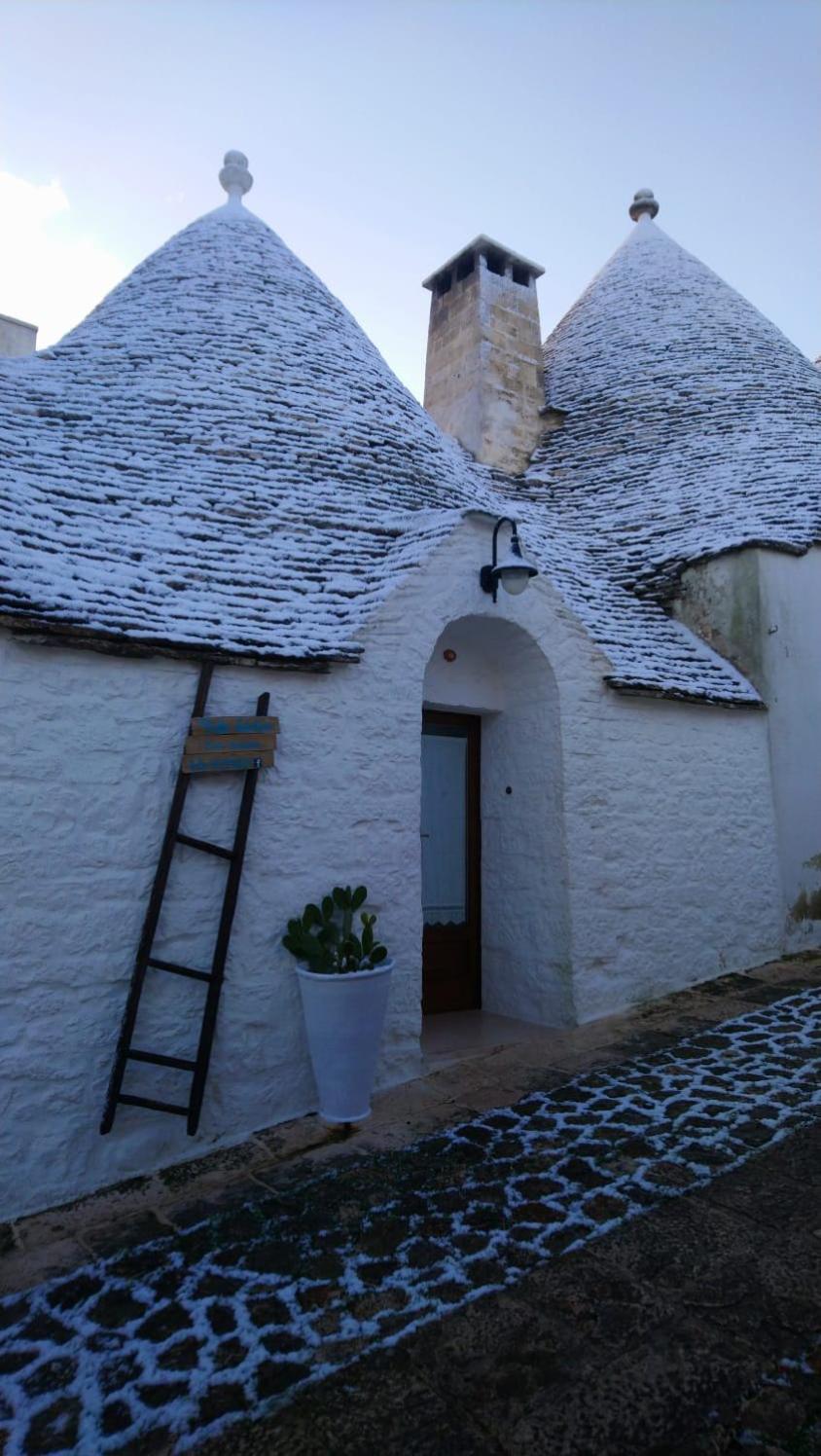 One-Bedroom House - Photo 11