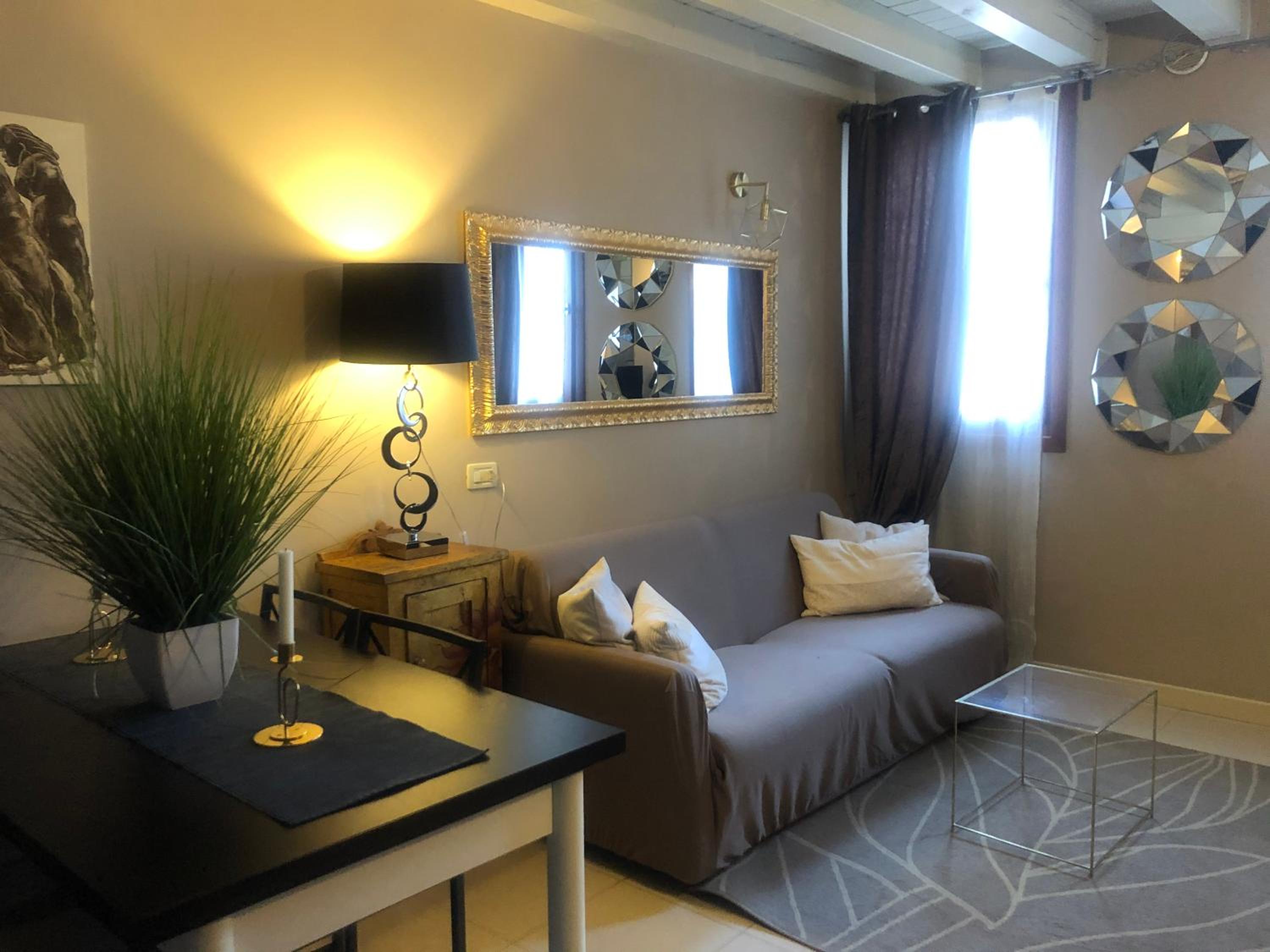 Deluxe Apartment photo 3