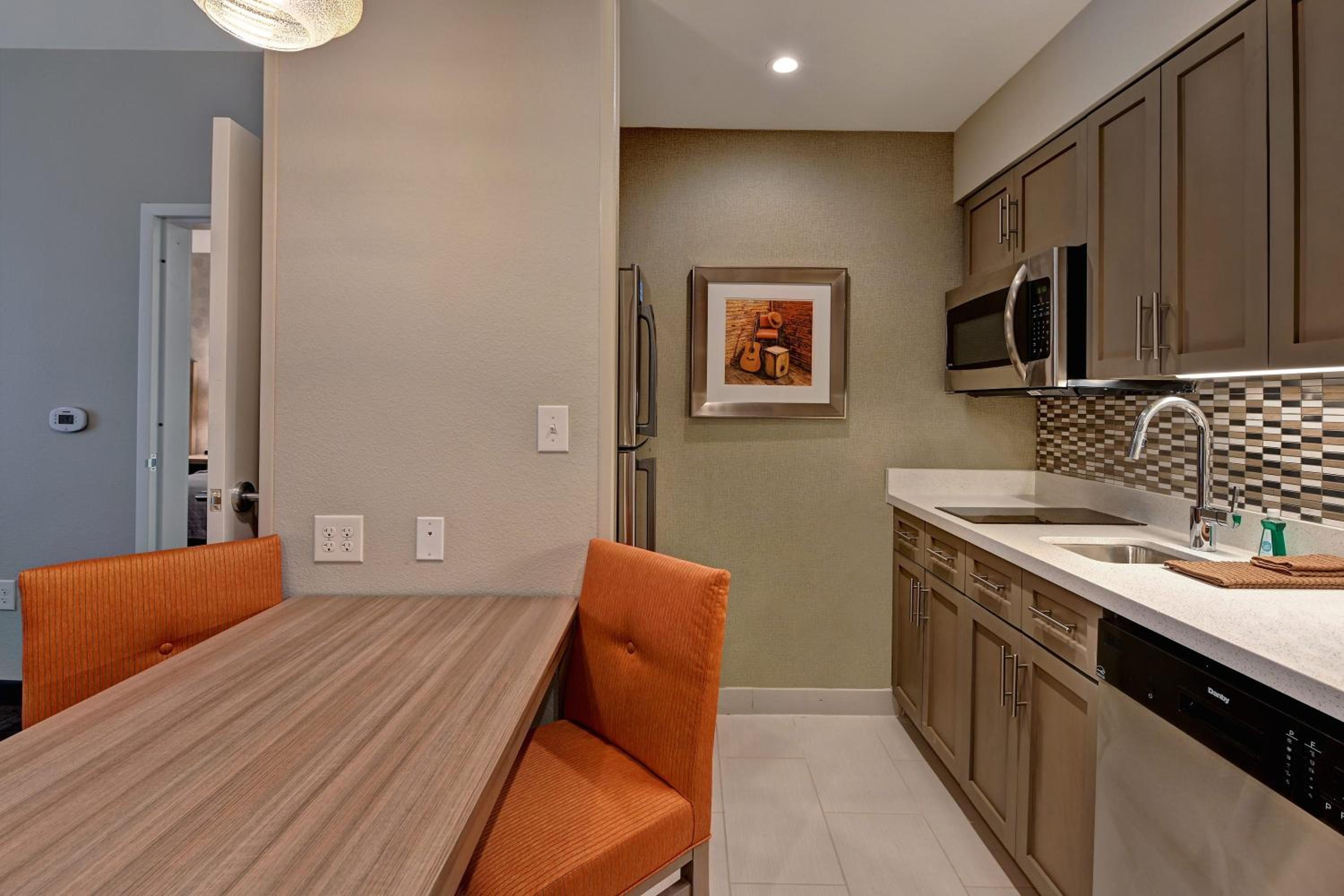 King Studio Suite - Hearing Access/Non-Smoking - Photo 2