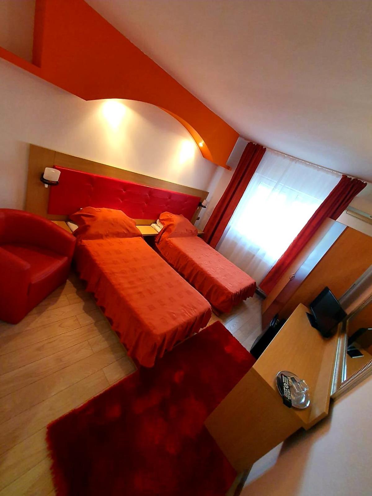 Twin Room photo 3