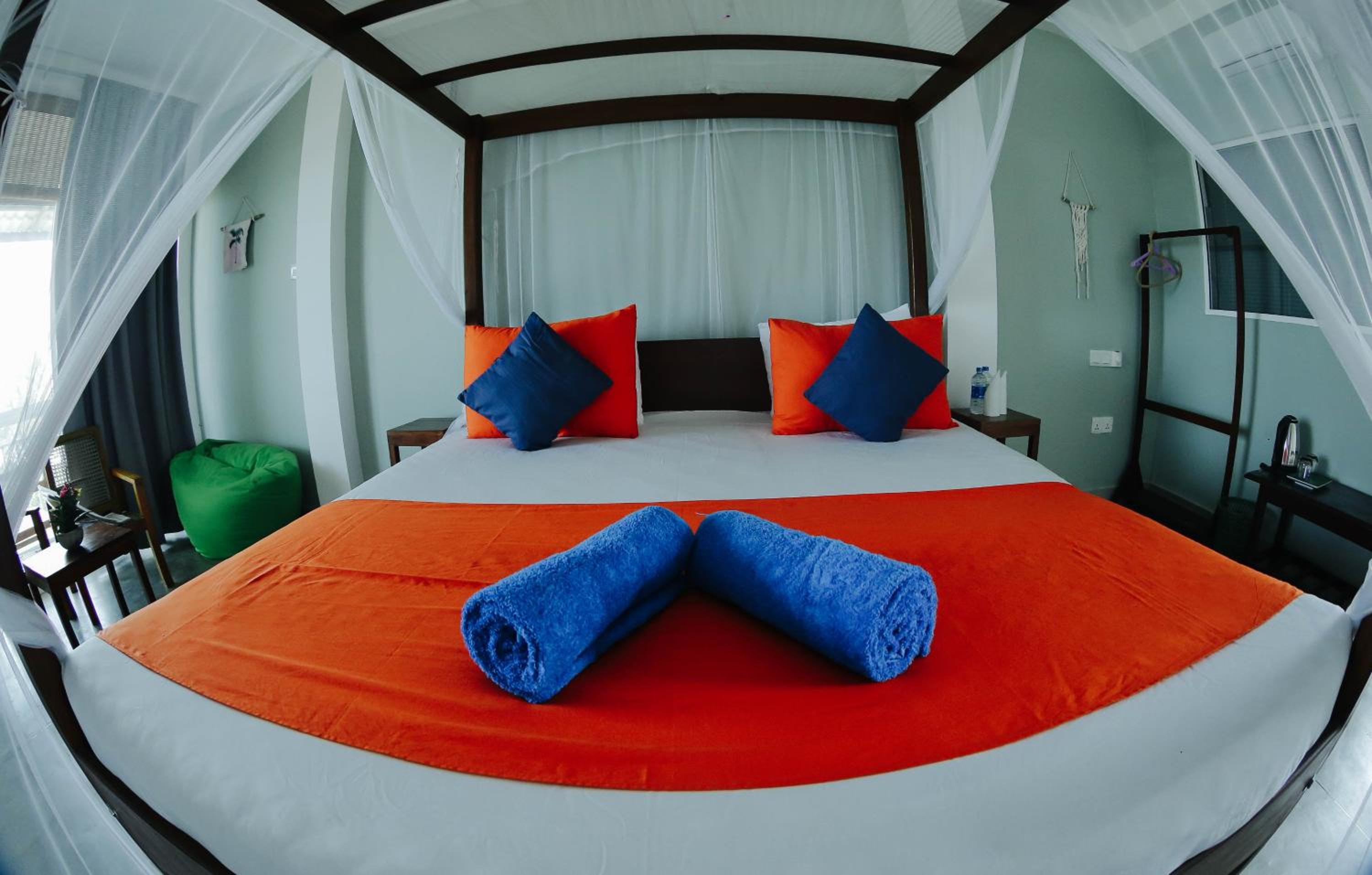 Deluxe Double Room with Sea View photo 3