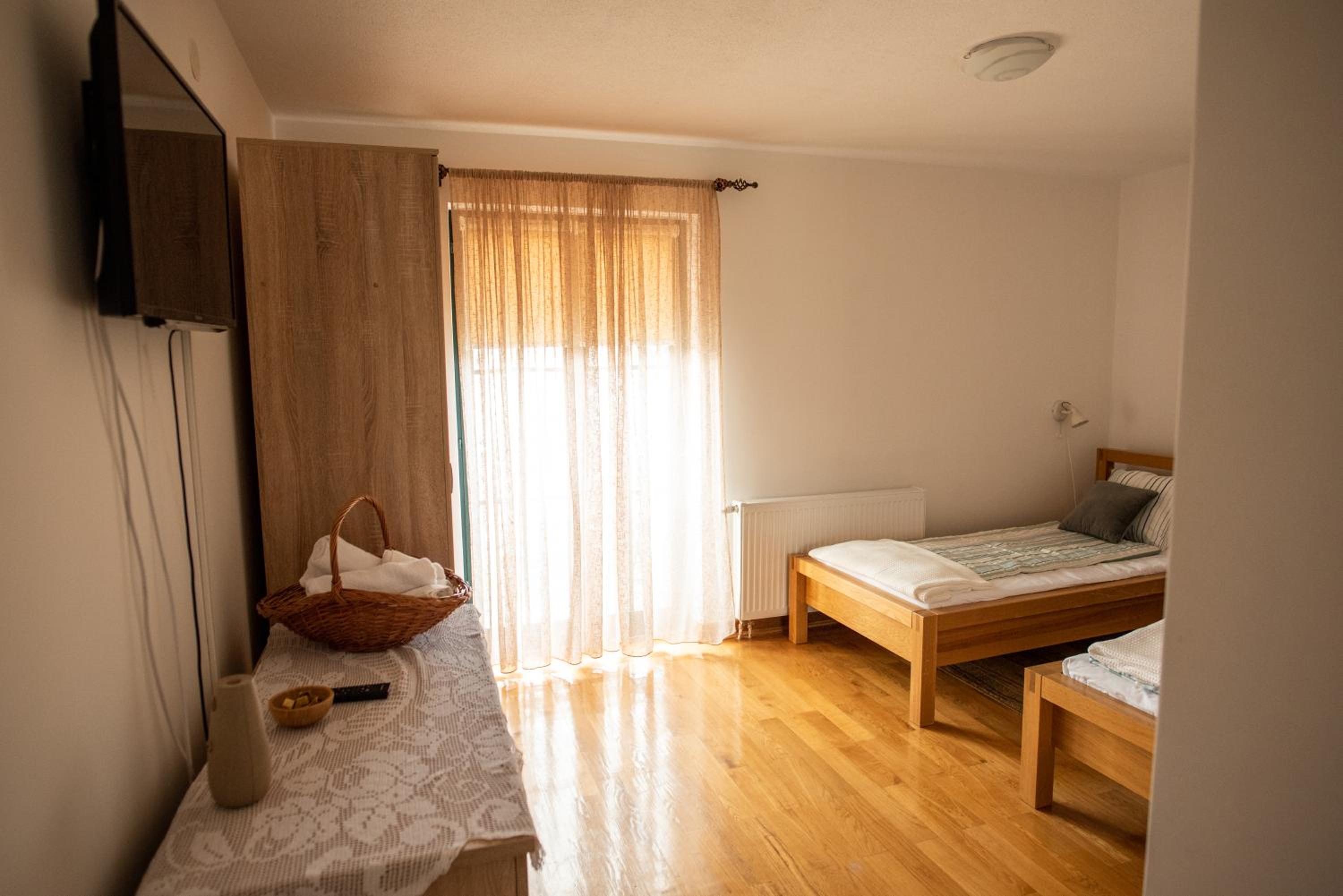 Double or Twin Room with Balcony photo 1
