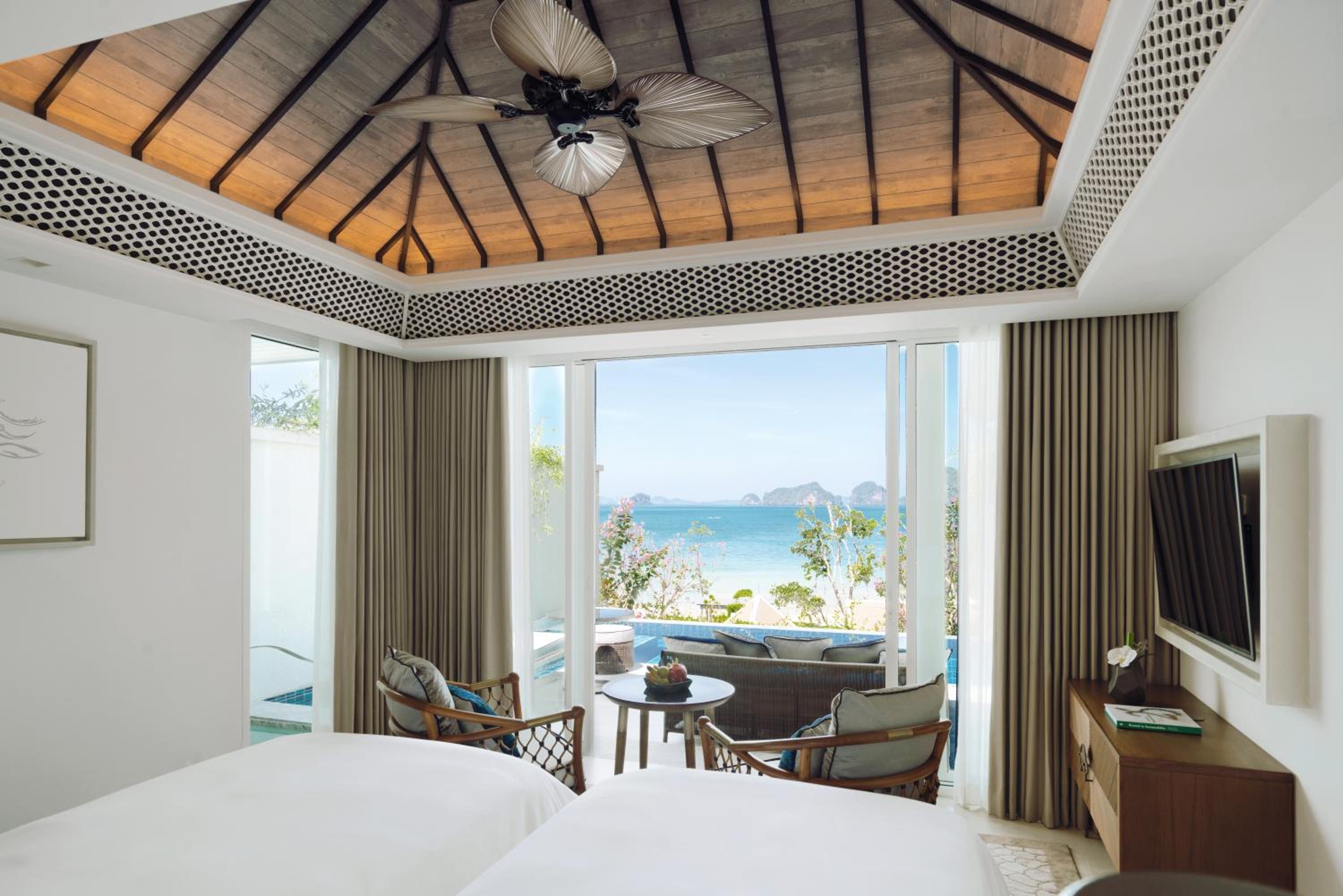 Premium Suite with One Twin Bed and 2 Adults Occupancy (Non Smoking) - Photo 5