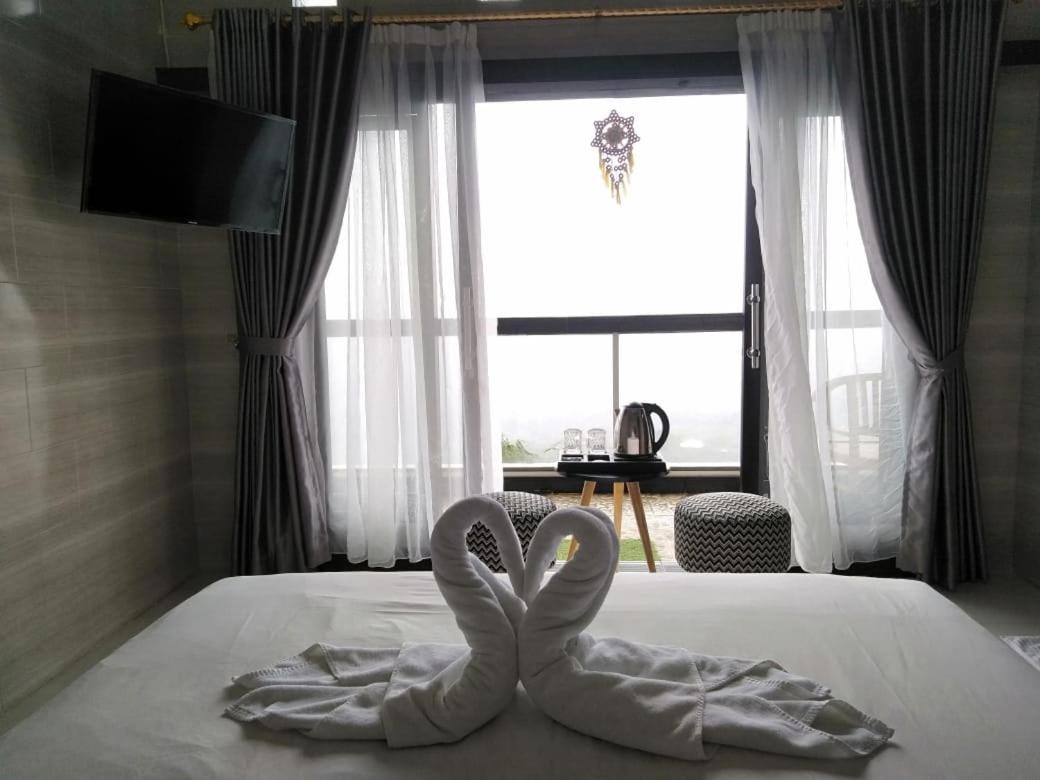 Double Room with Mountain View - Photo 9