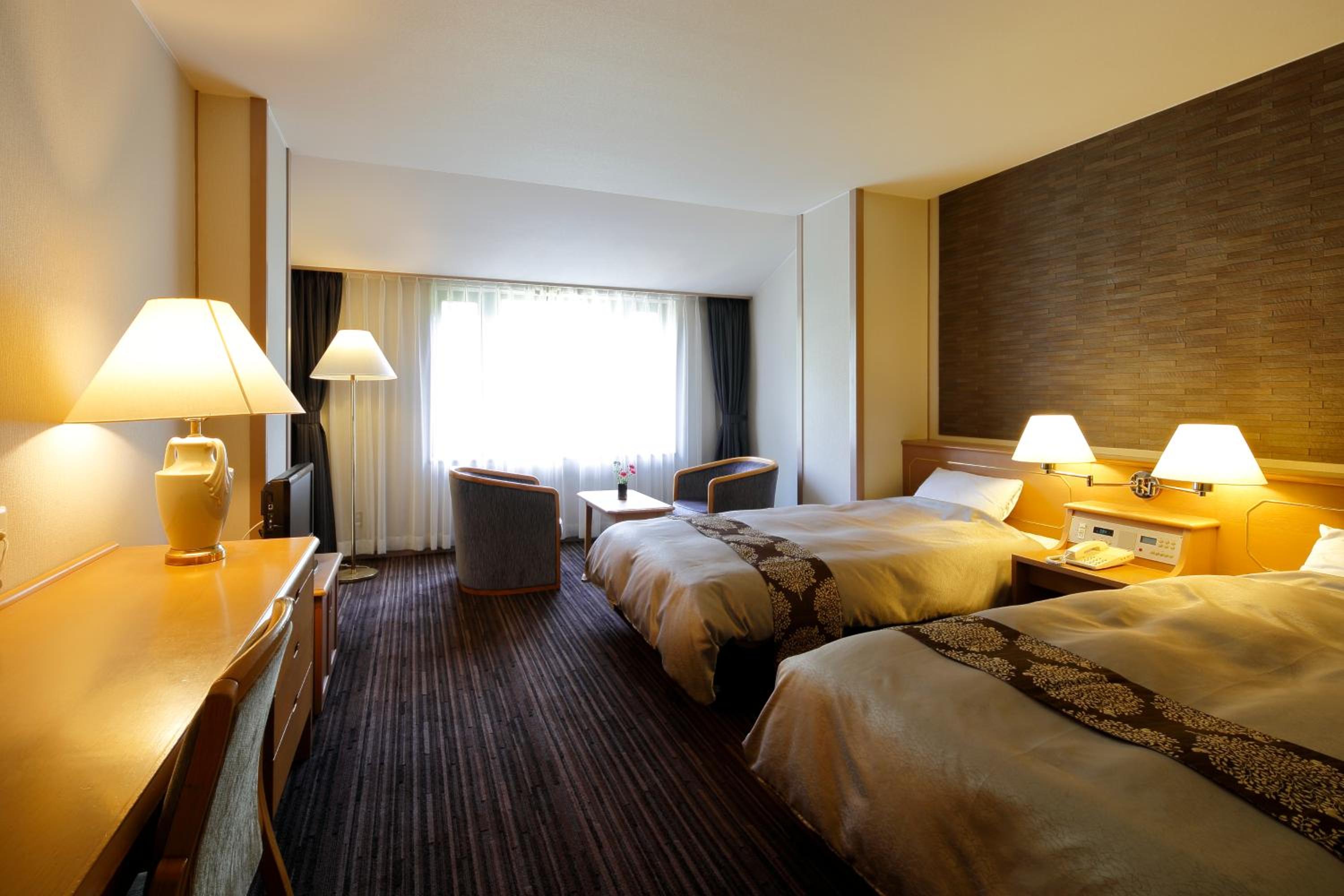 Deluxe Twin Room - Non-Smoking
