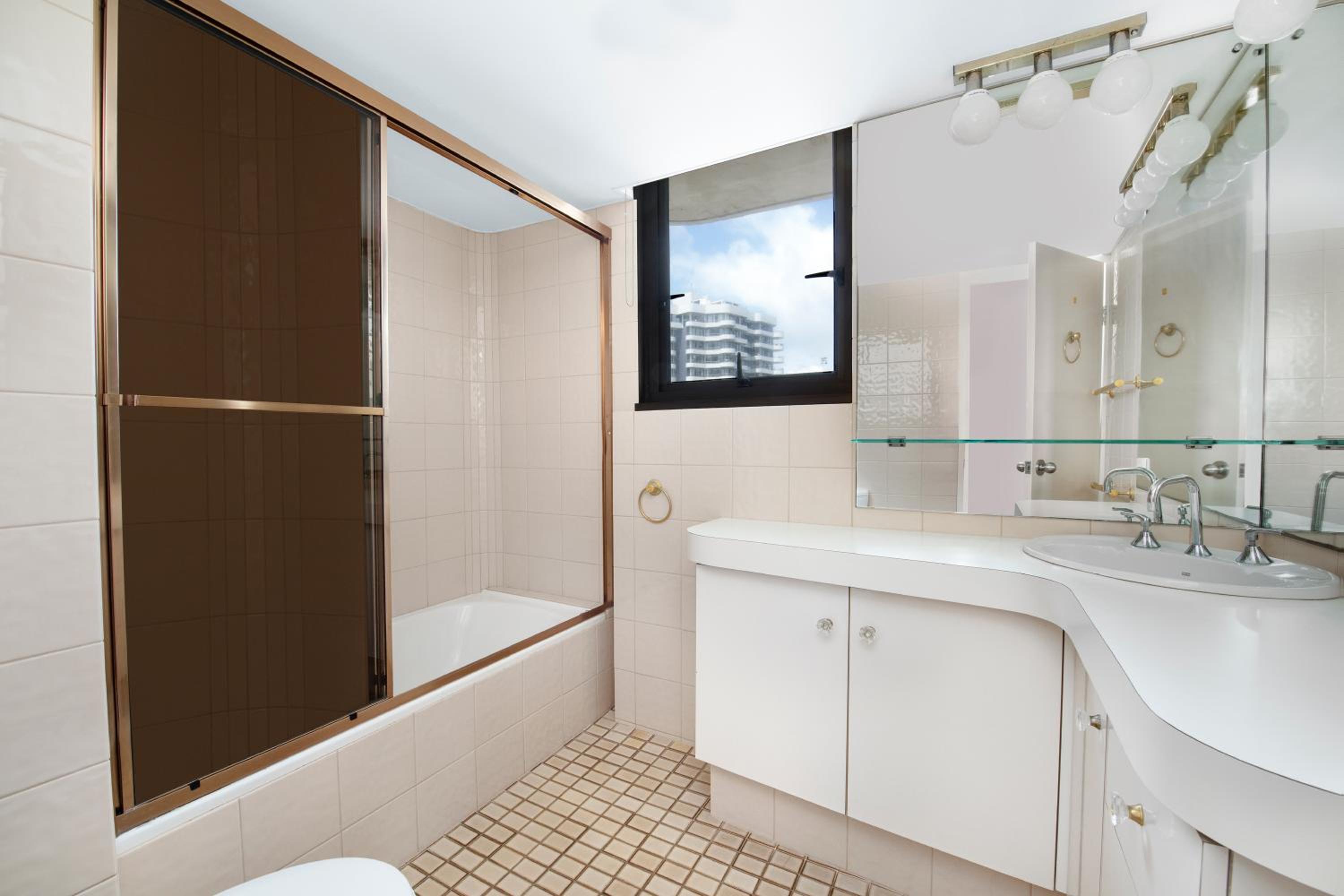 Two-Bedroom Apartment - Photo 3