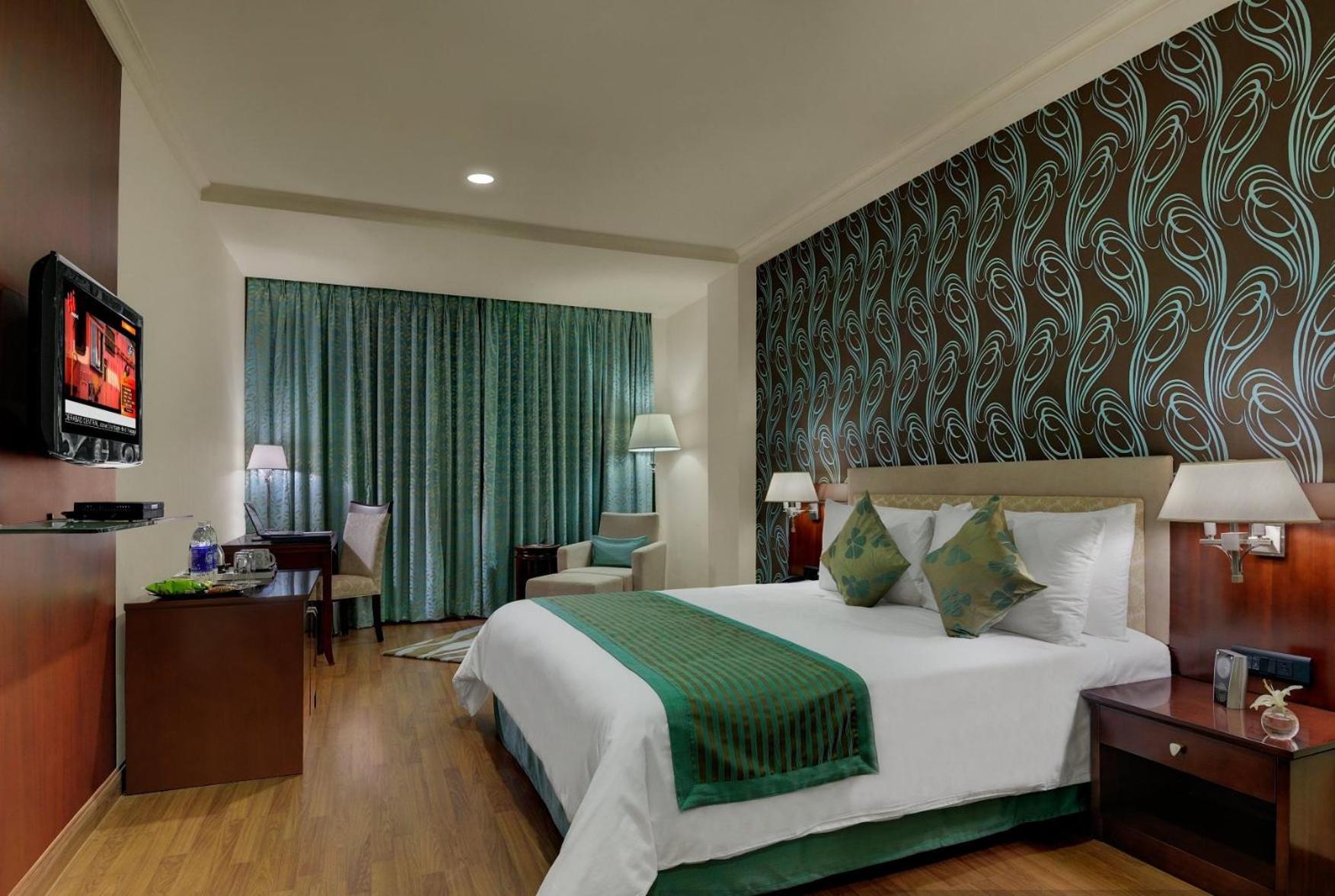 Privilege Room  with 15% Discount on Food( At Bistro Restaurant) - Photo 5