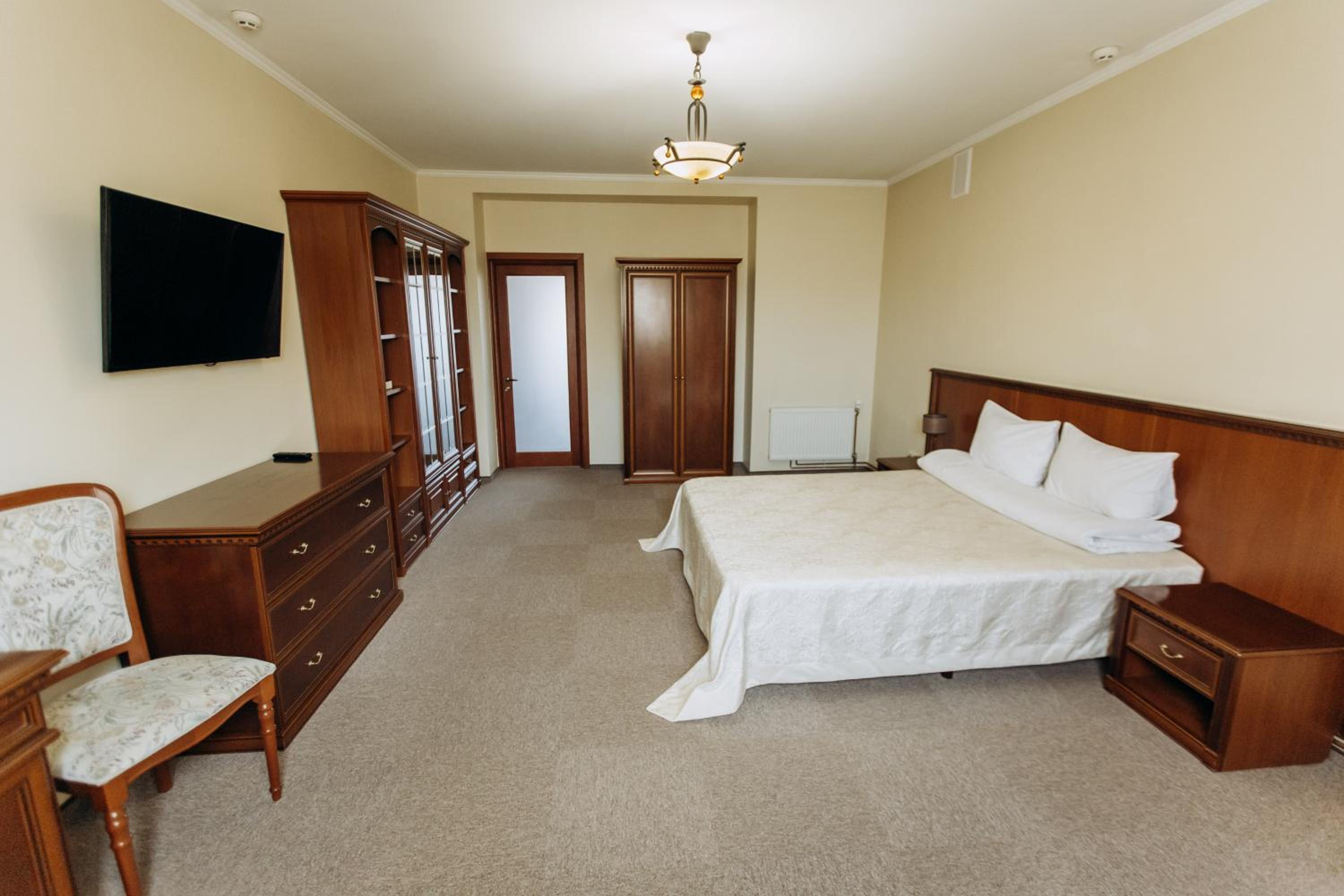 Suite photo 1