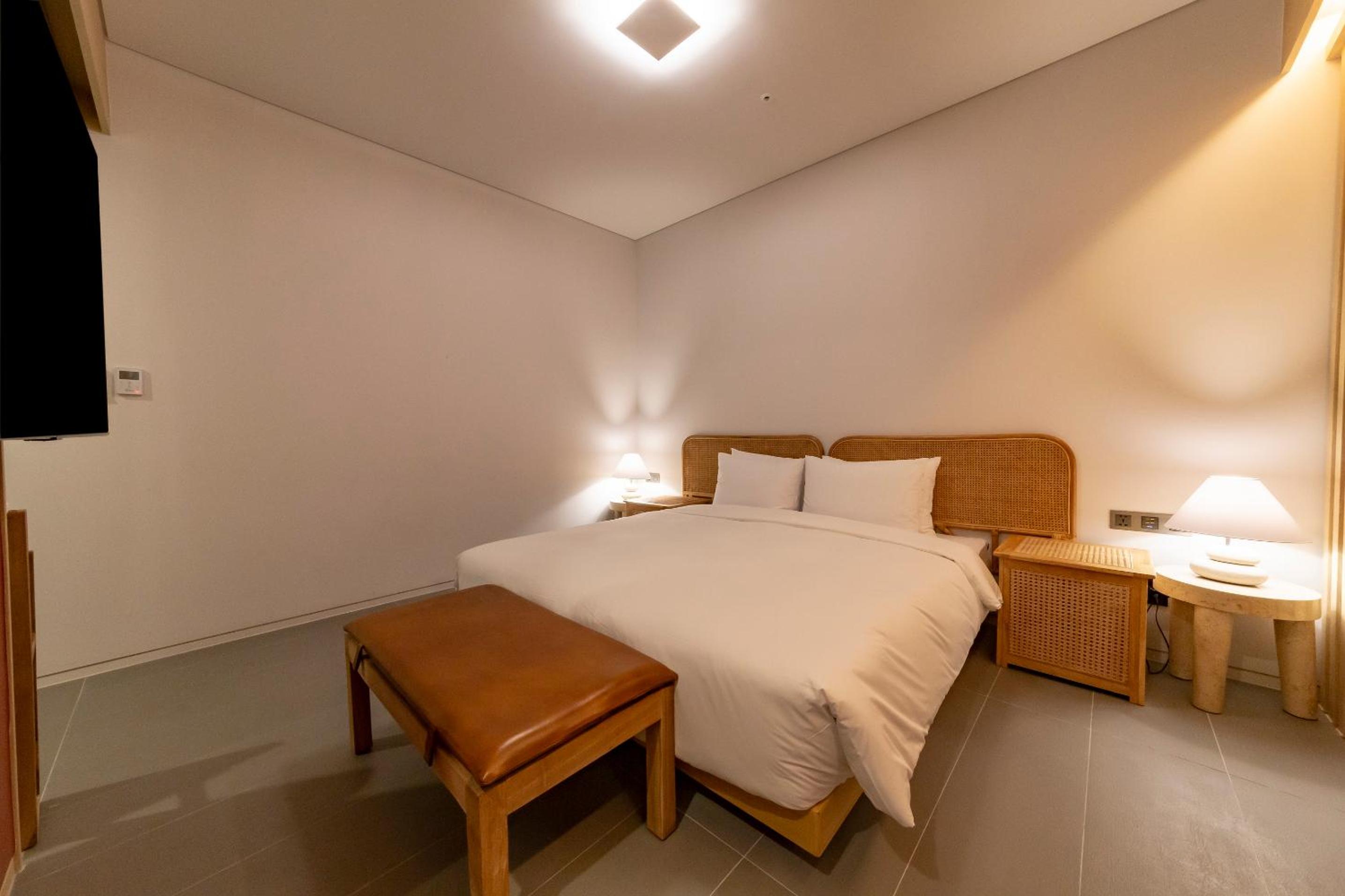 Superior Double Room - Photo 2