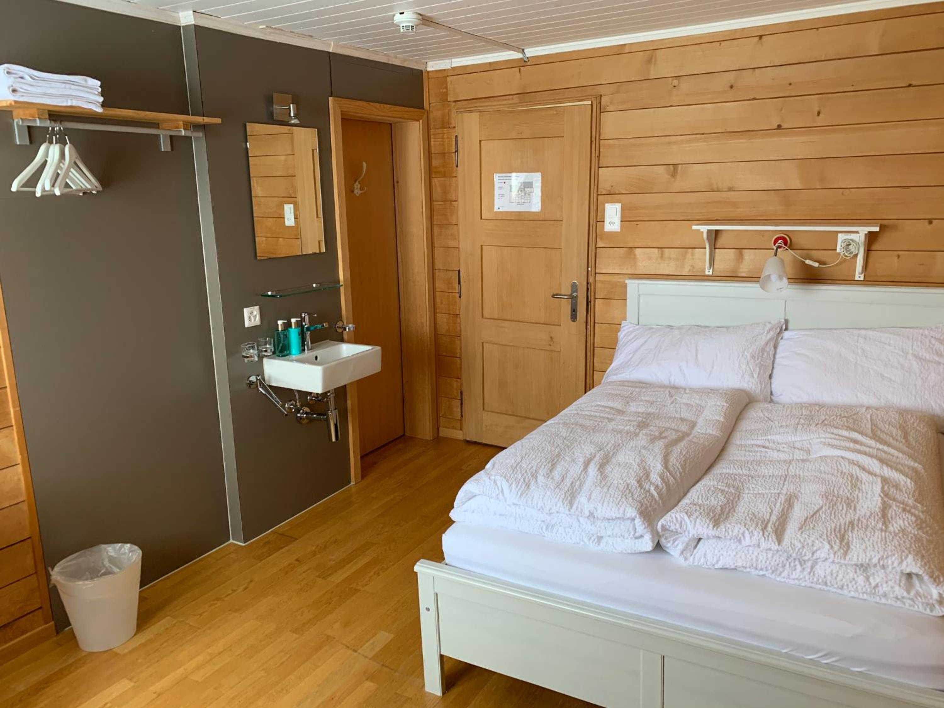 Double Room - Photo 2