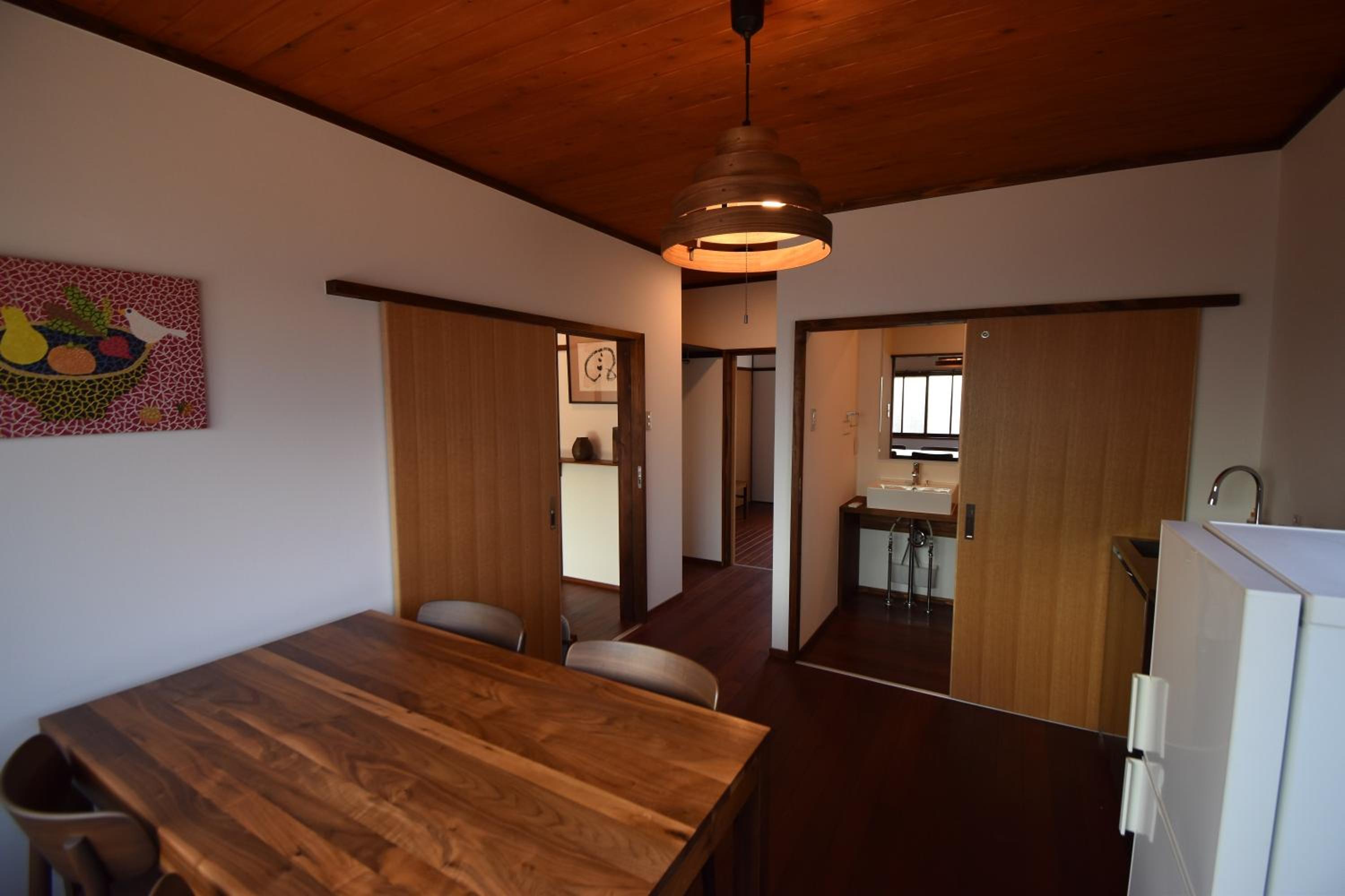 Twin Room with Private Bathroom - Photo 2