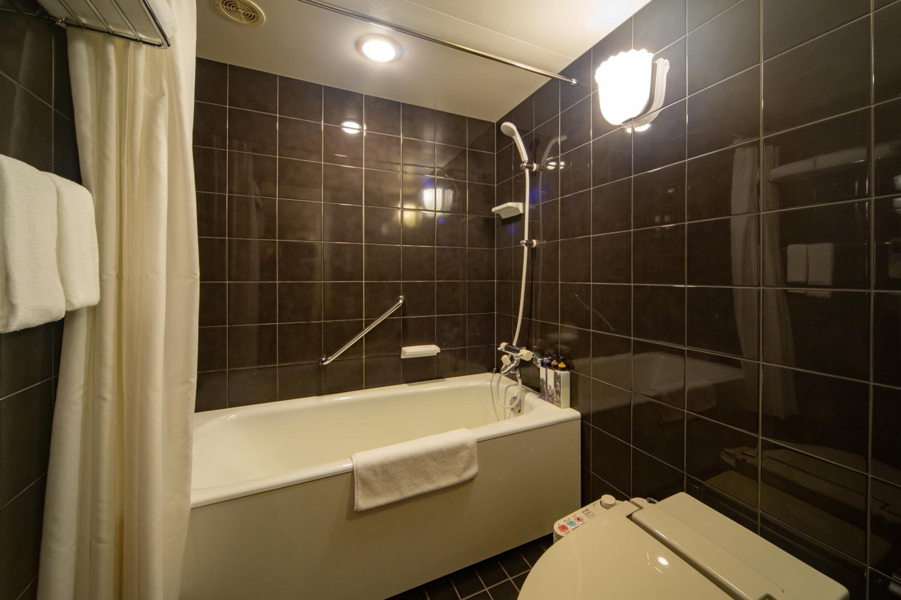Standard Double Room - Non-Smoking - Photo 3