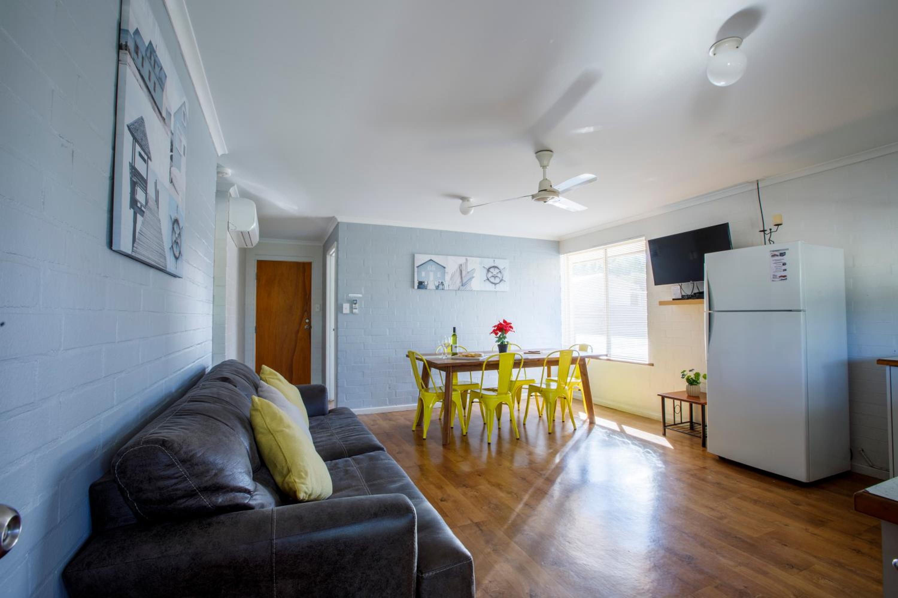 Apartment - Ground Floor photo 3