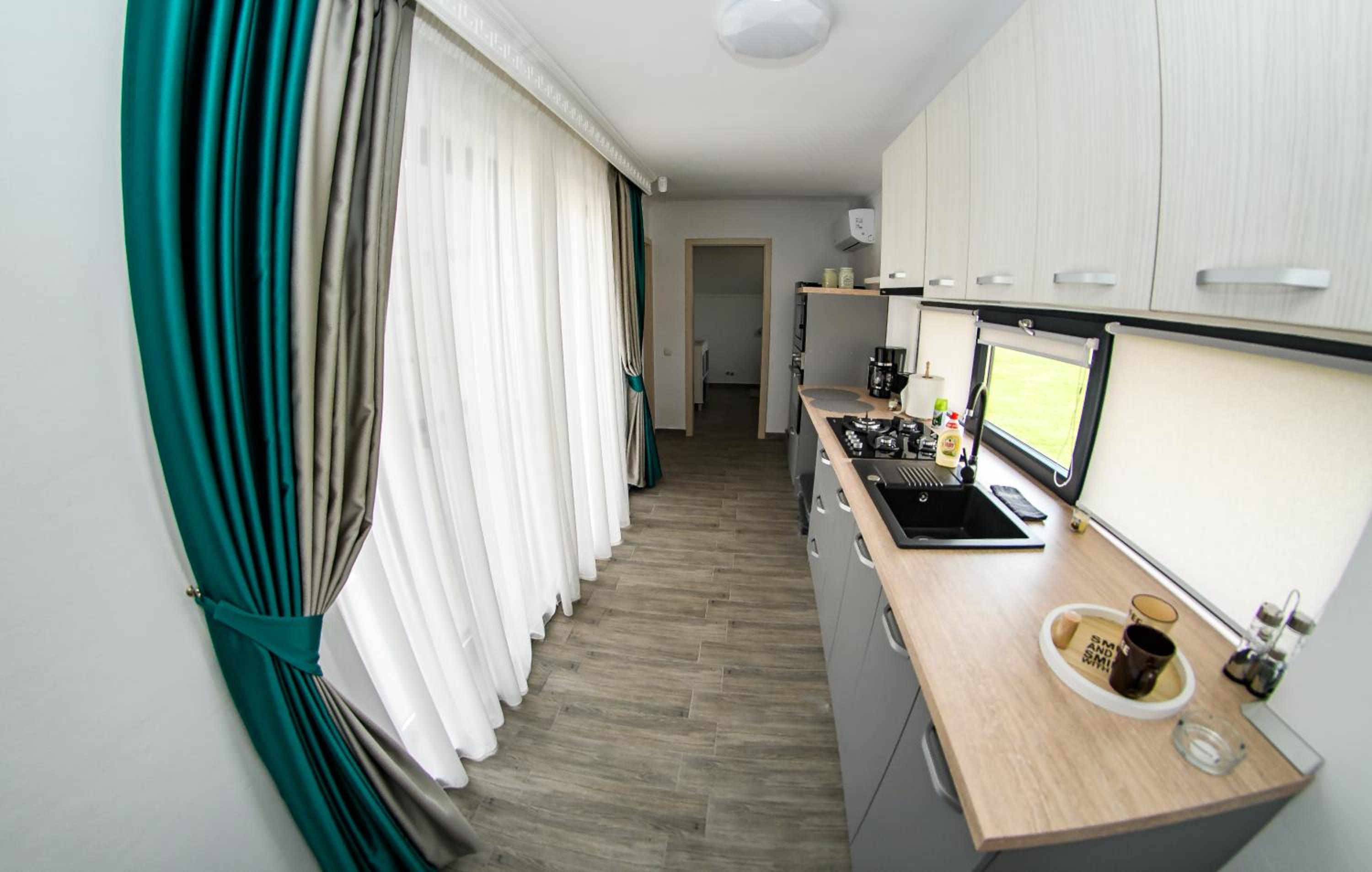 One-Bedroom Apartment - Photo 13