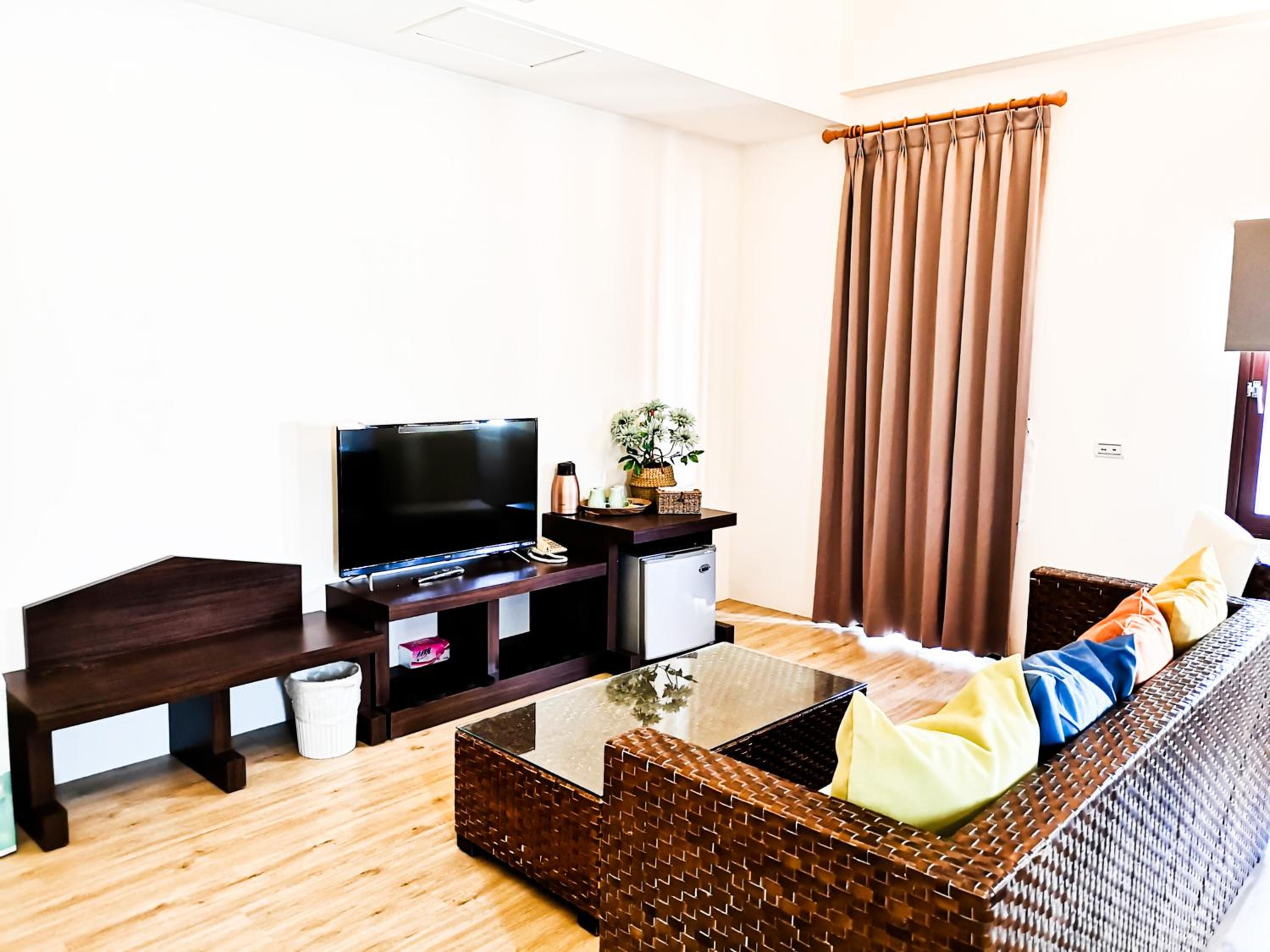 Quadruple Room with Balcony photo 3