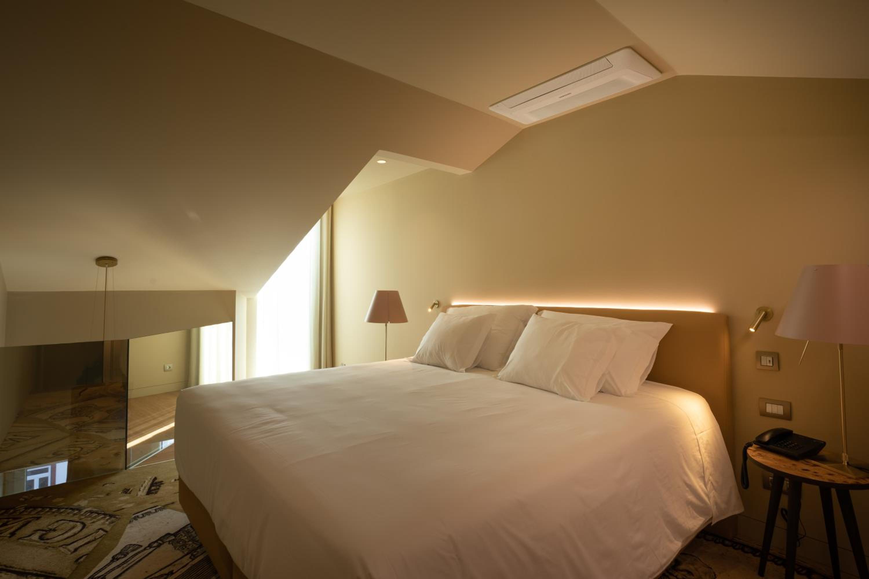 Double Or Twin Room - Photo 1