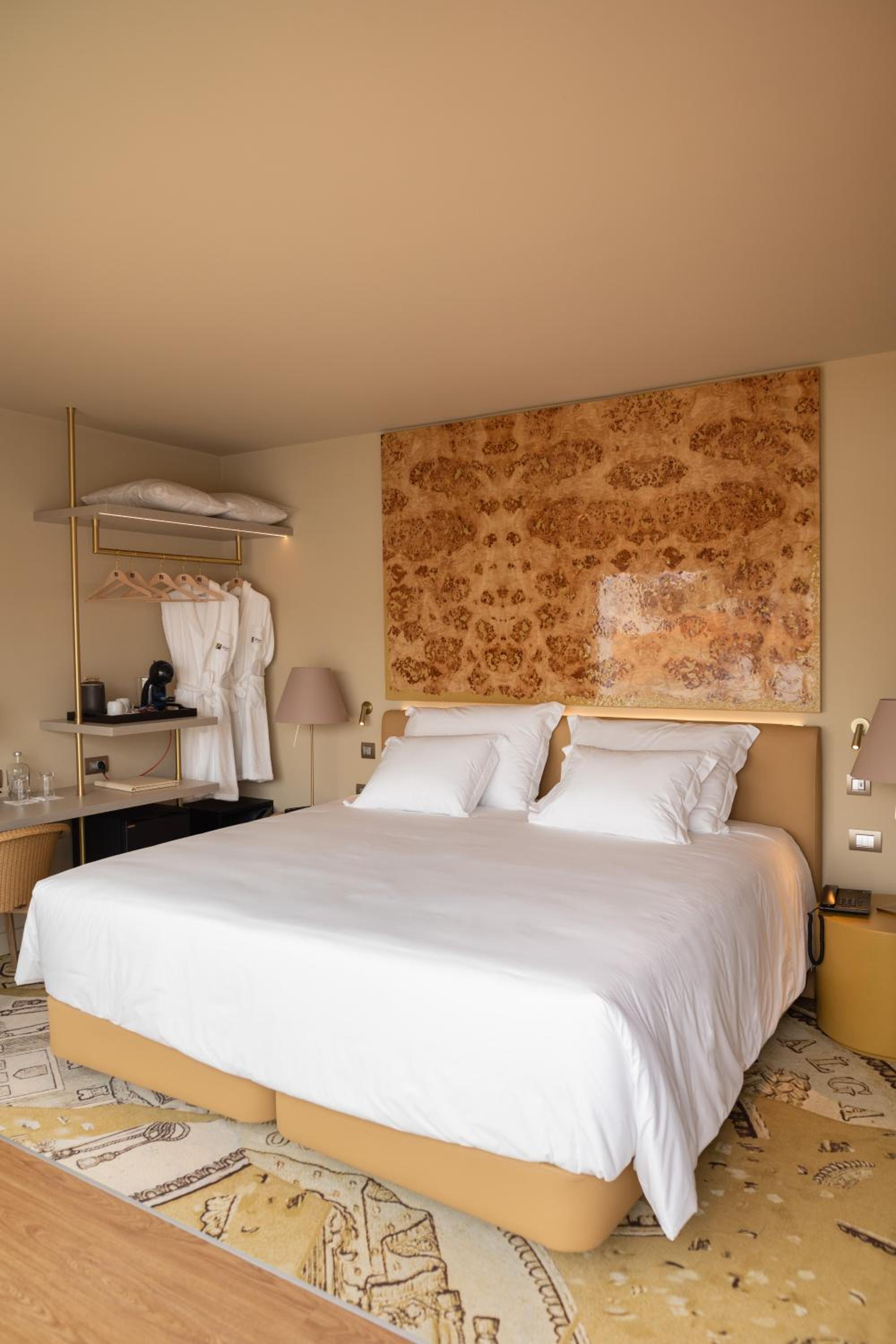 Double Or Twin Room - Photo 8
