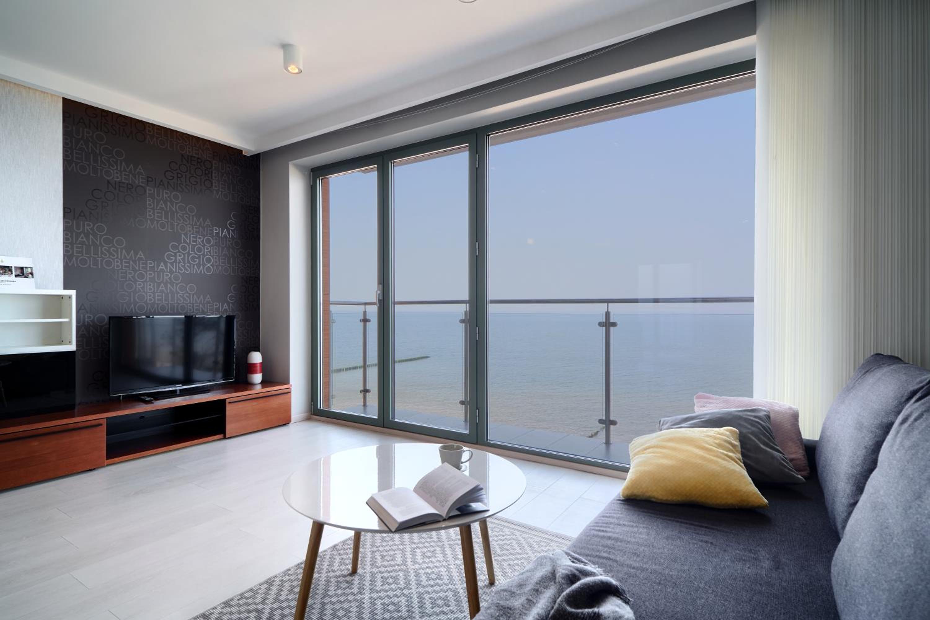 Apartment with Sea View photo 2
