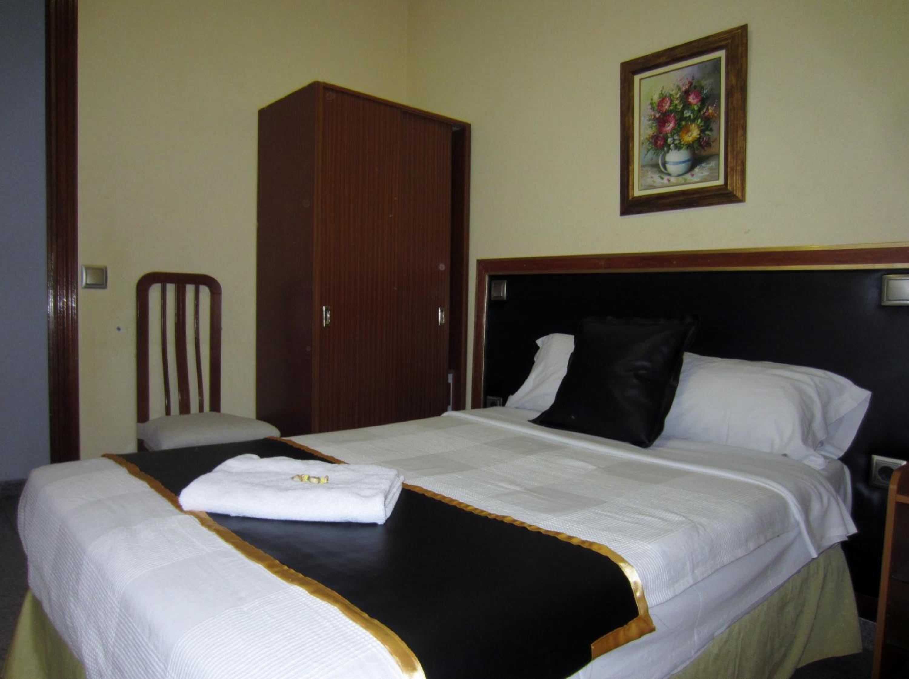 Single Room photo 3