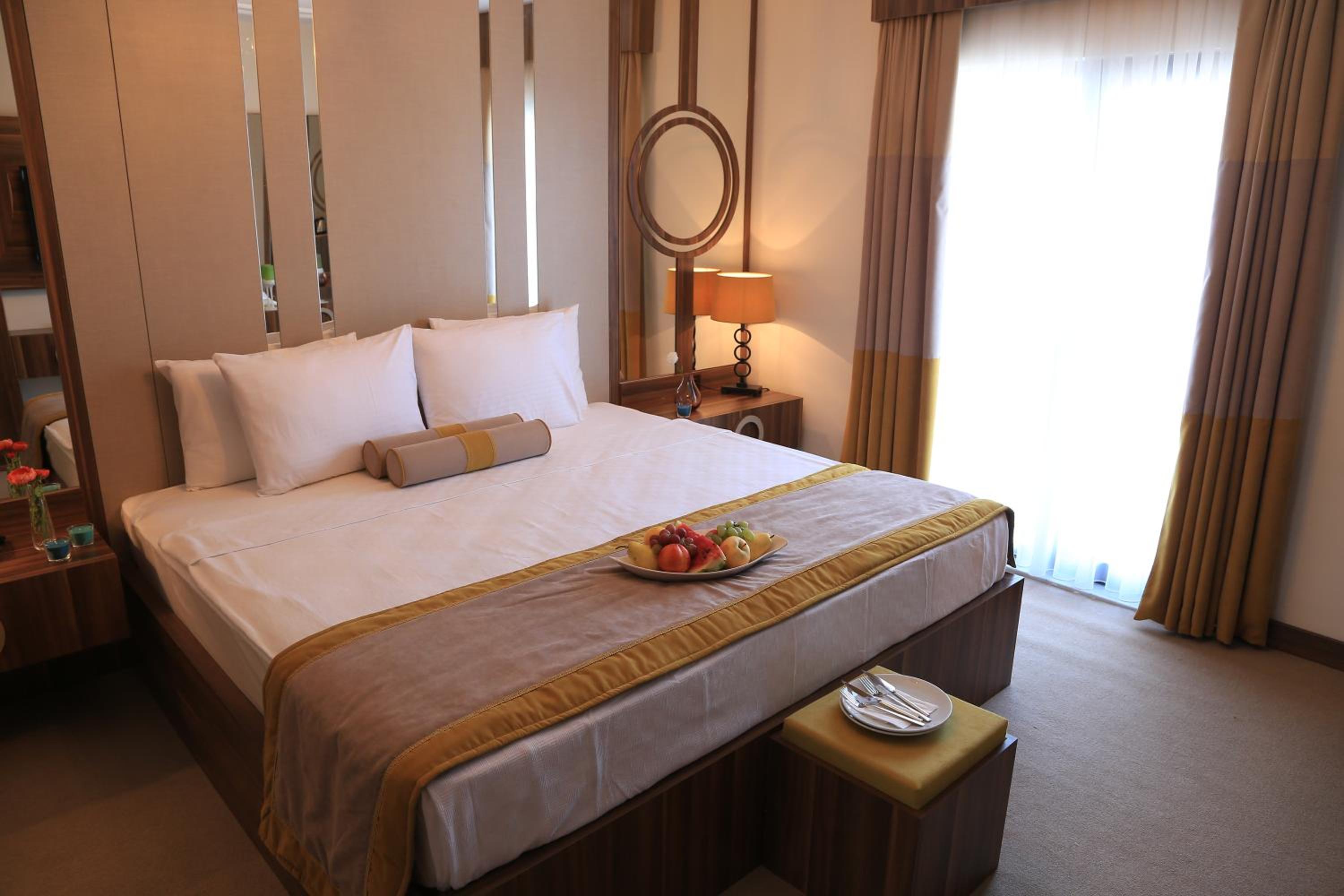 Standard Double Room - Photo 5