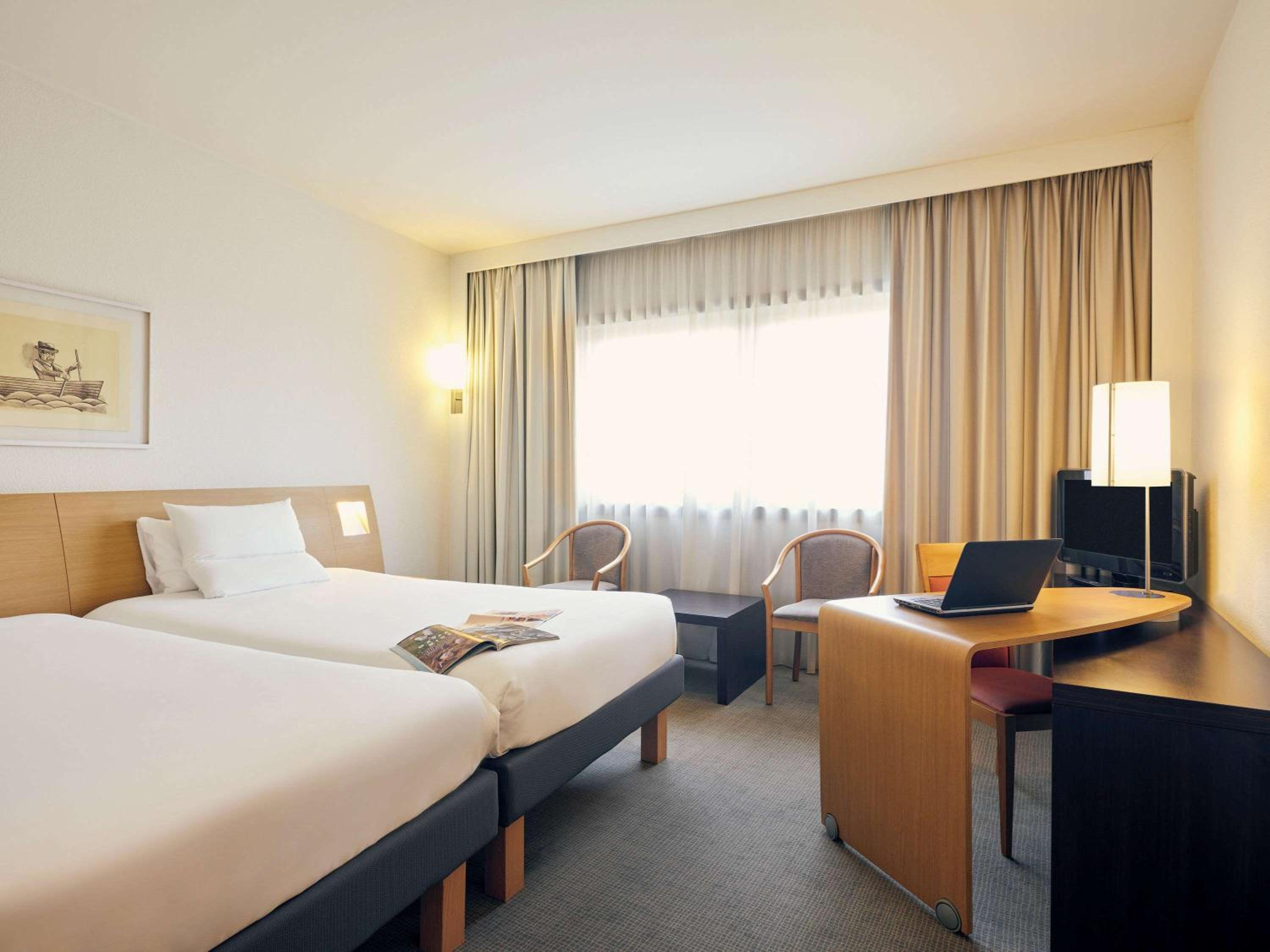 Superior Twin Room - Photo 1