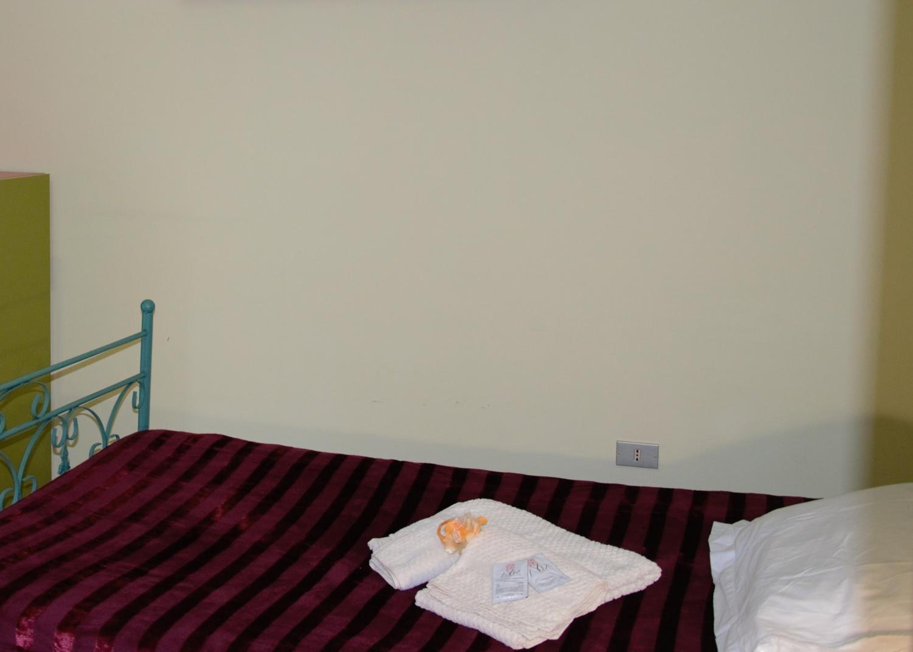 Budget Single Room