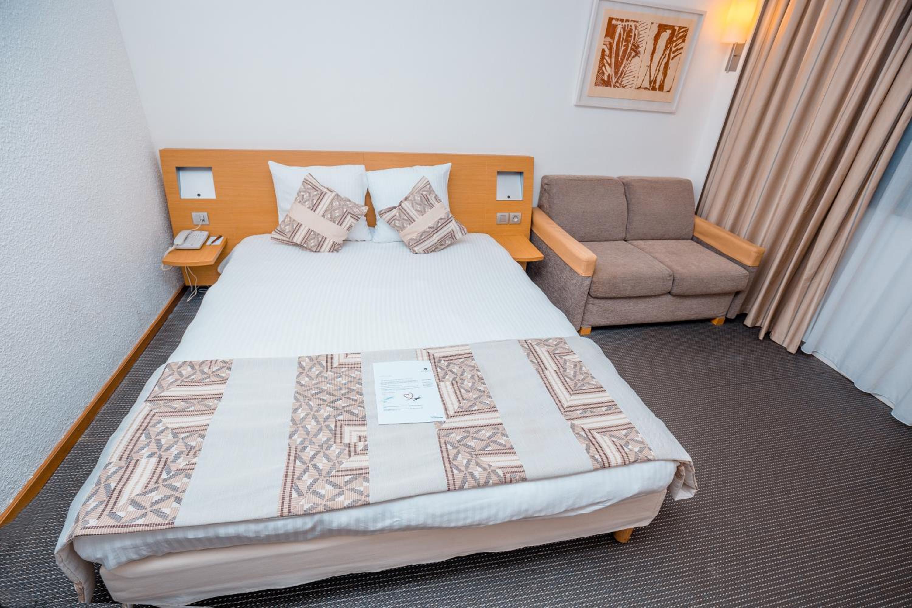 Standard Double Room photo 3