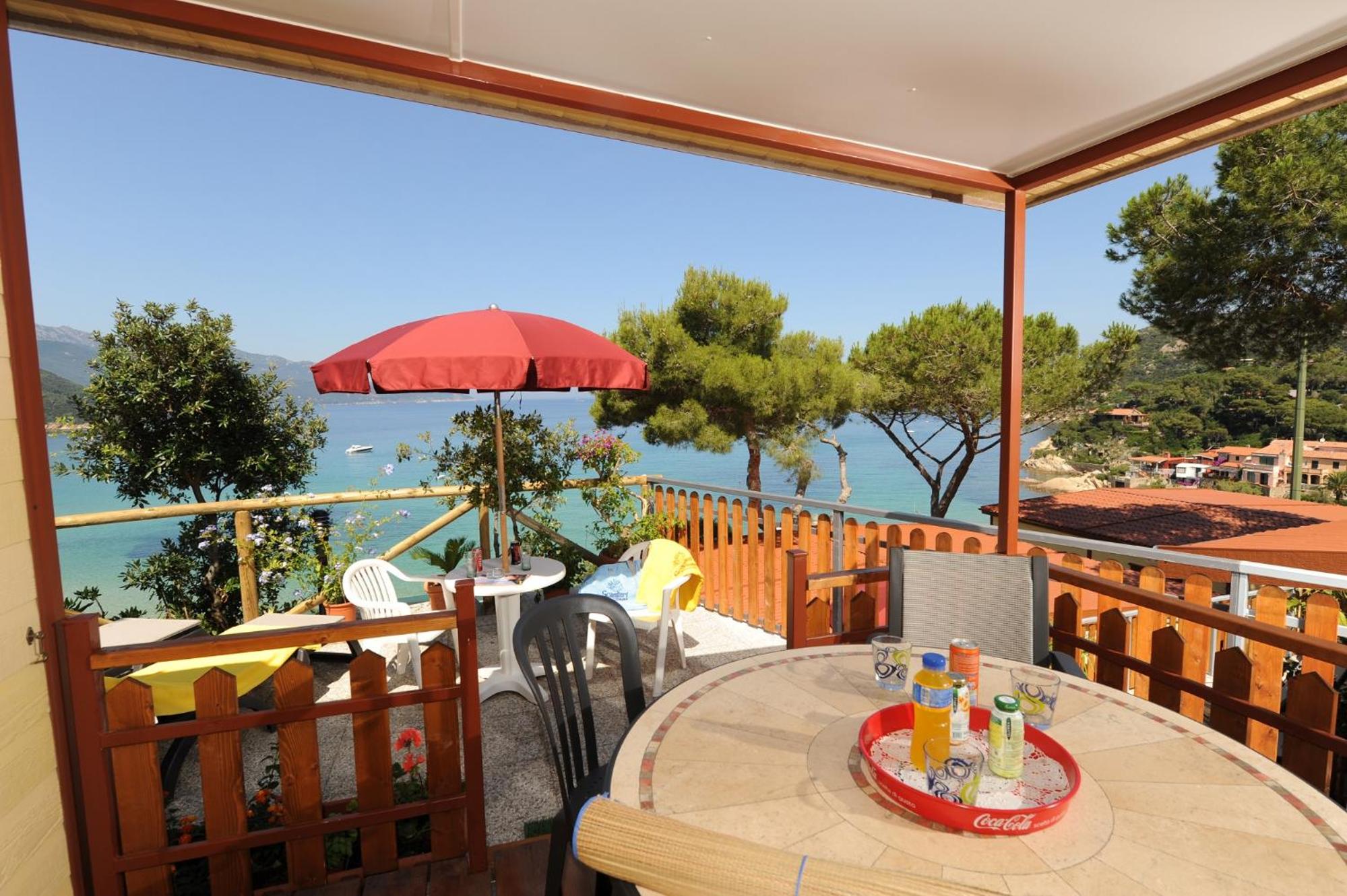 Chalet (2 Adults) with Sea View photo 3