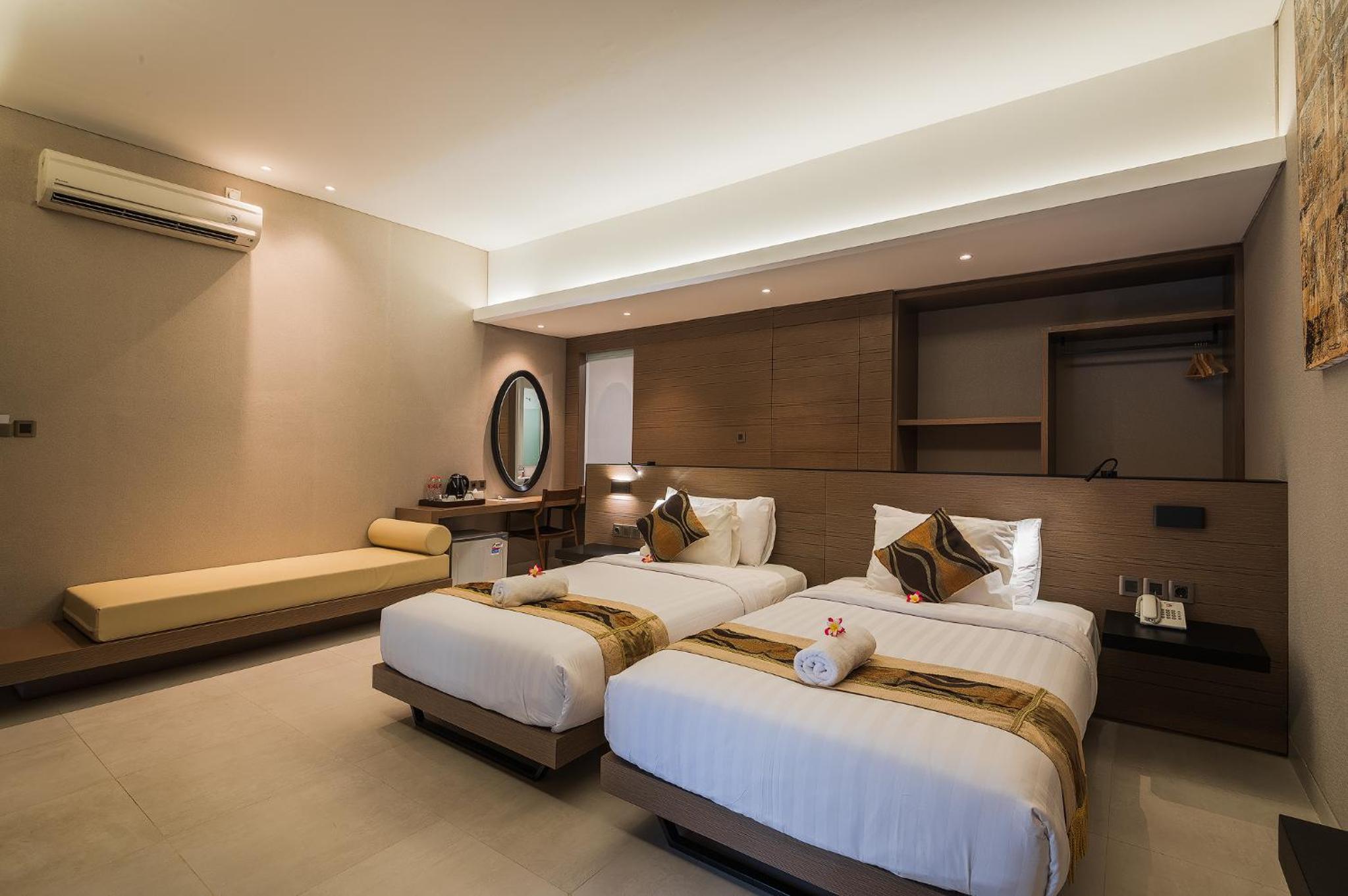 Junior Suite with Sea View - Photo 4