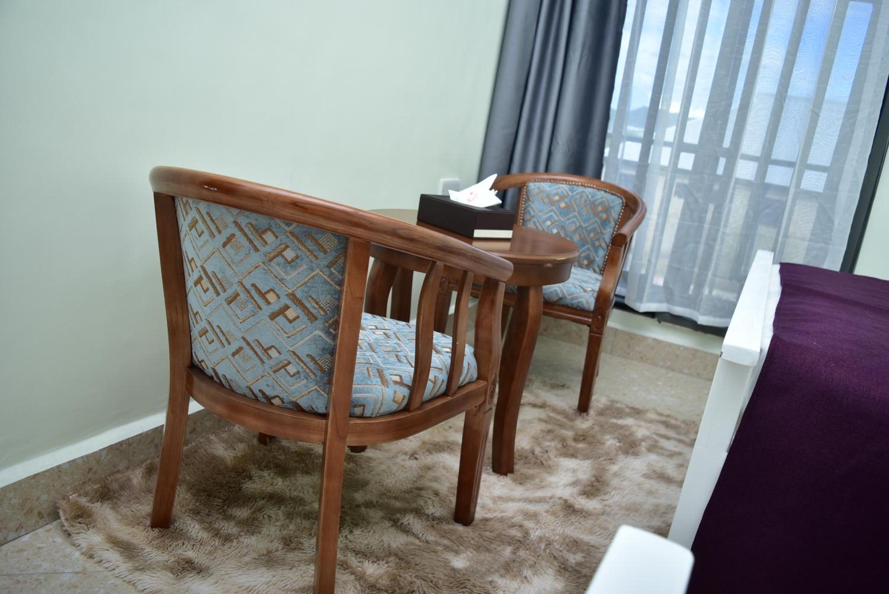 Deluxe Twin Room - Photo 5
