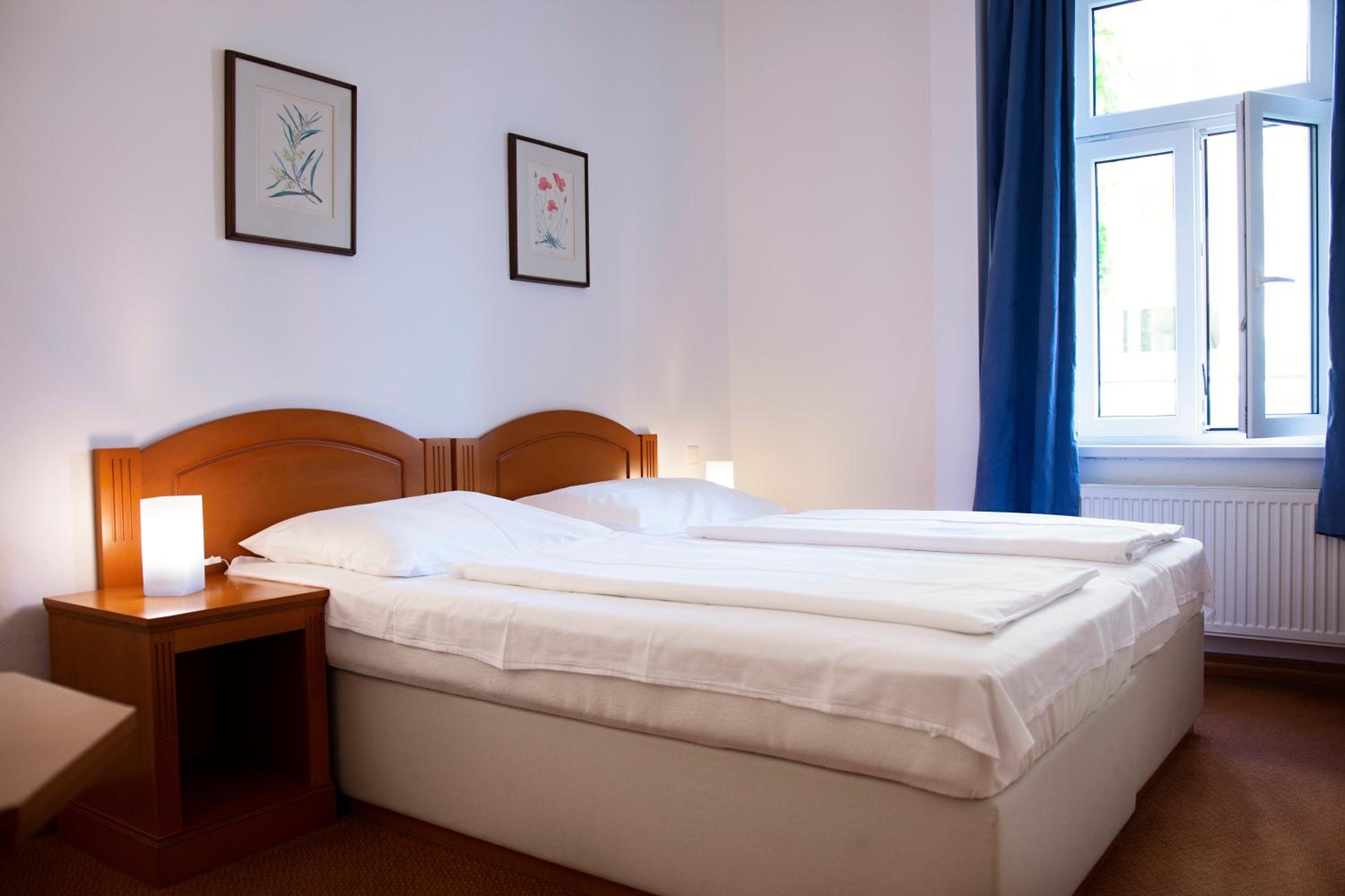 Economy Double or Twin Room